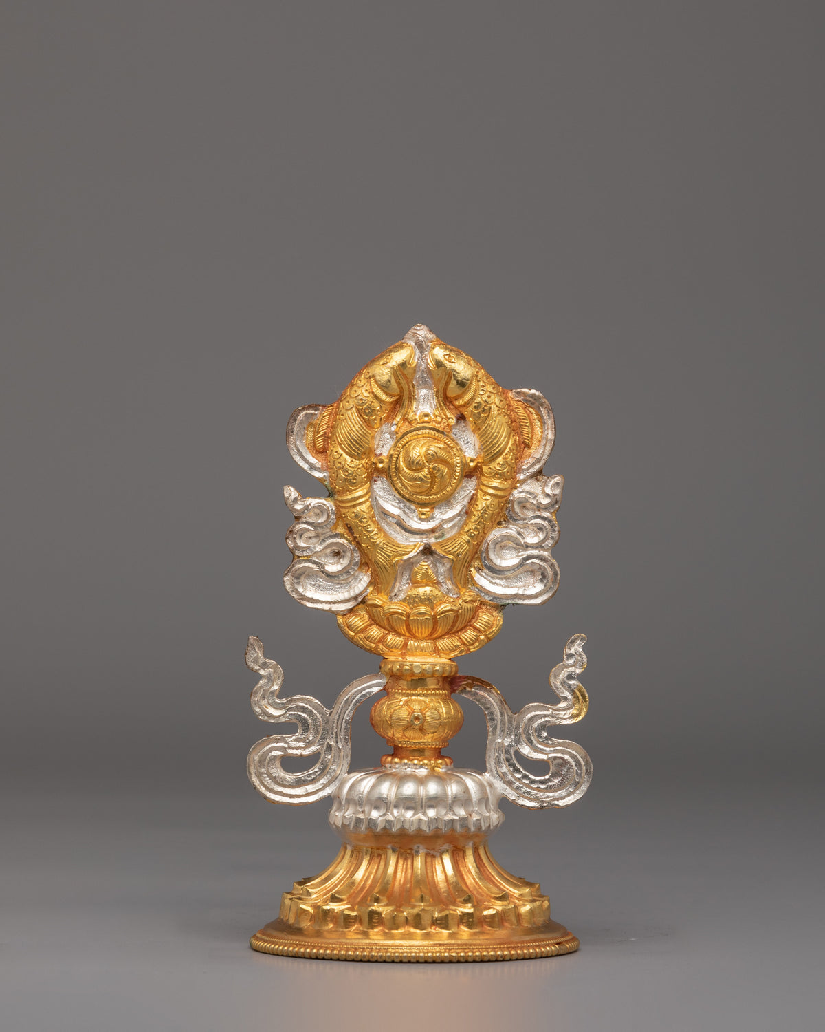 Sacred Altar Auspicious Symbols | Spiritual Significance in Buddhism
