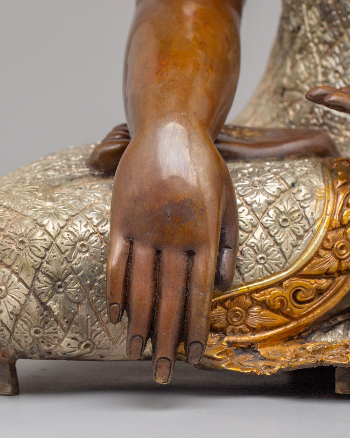 Shakyamuni Buddha Enlightenment Figure | Traditional Tibetan Buddhist Artwork