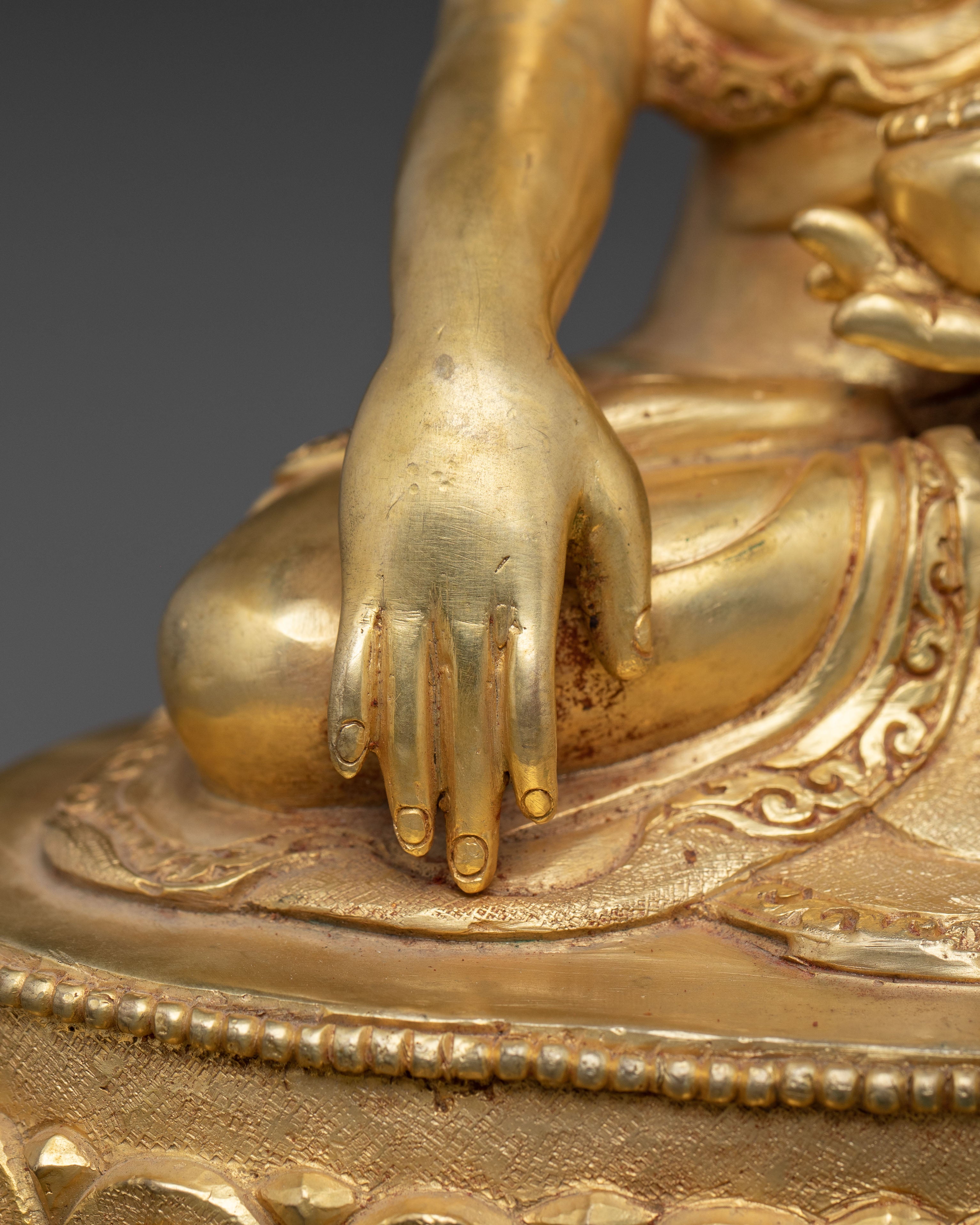 Sacred Shakyamuni Buddha Altar Statue | Enlightenment Buddha Deity