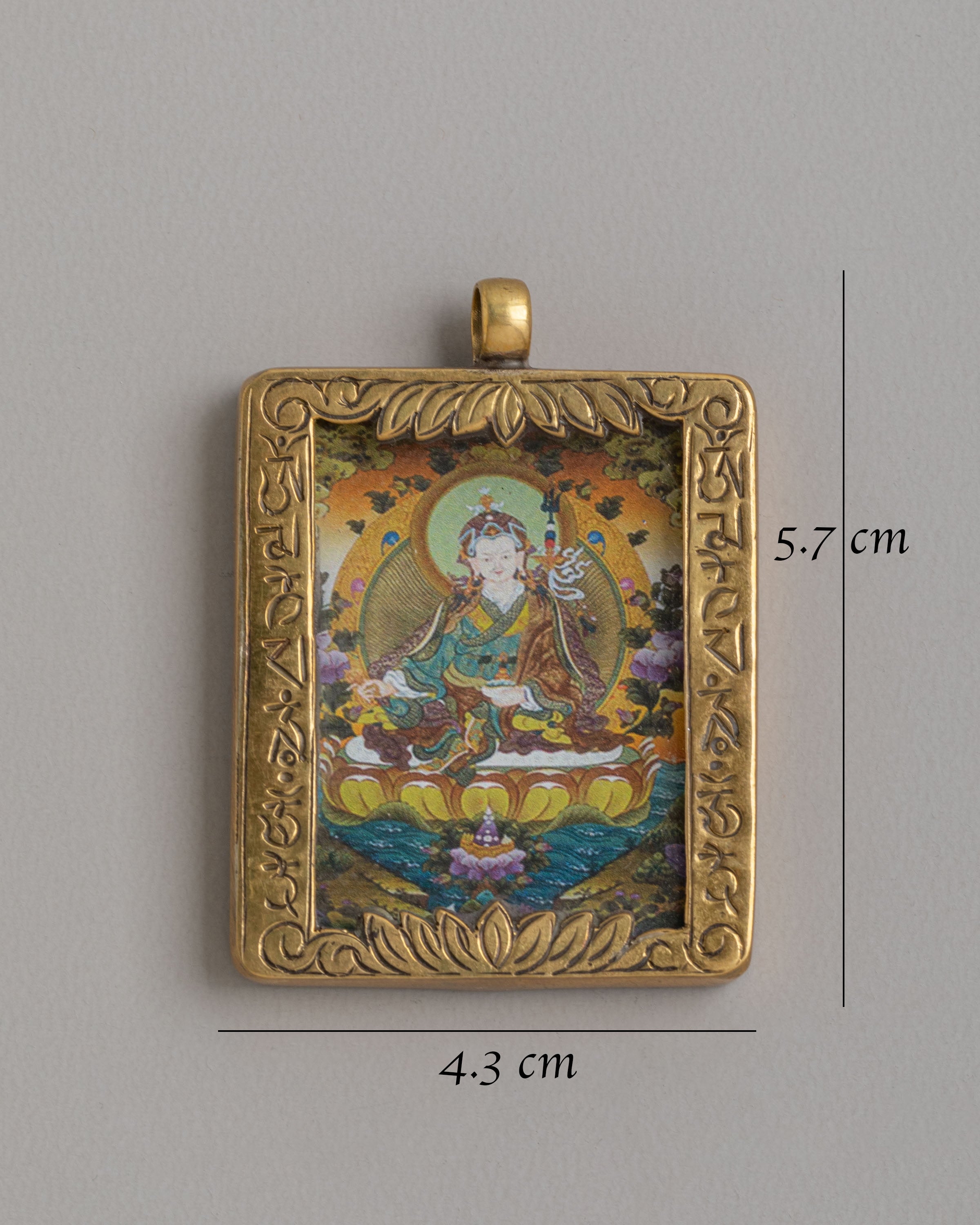 Spiritual Guru Rinpoche Locket | Buddhist Amulet