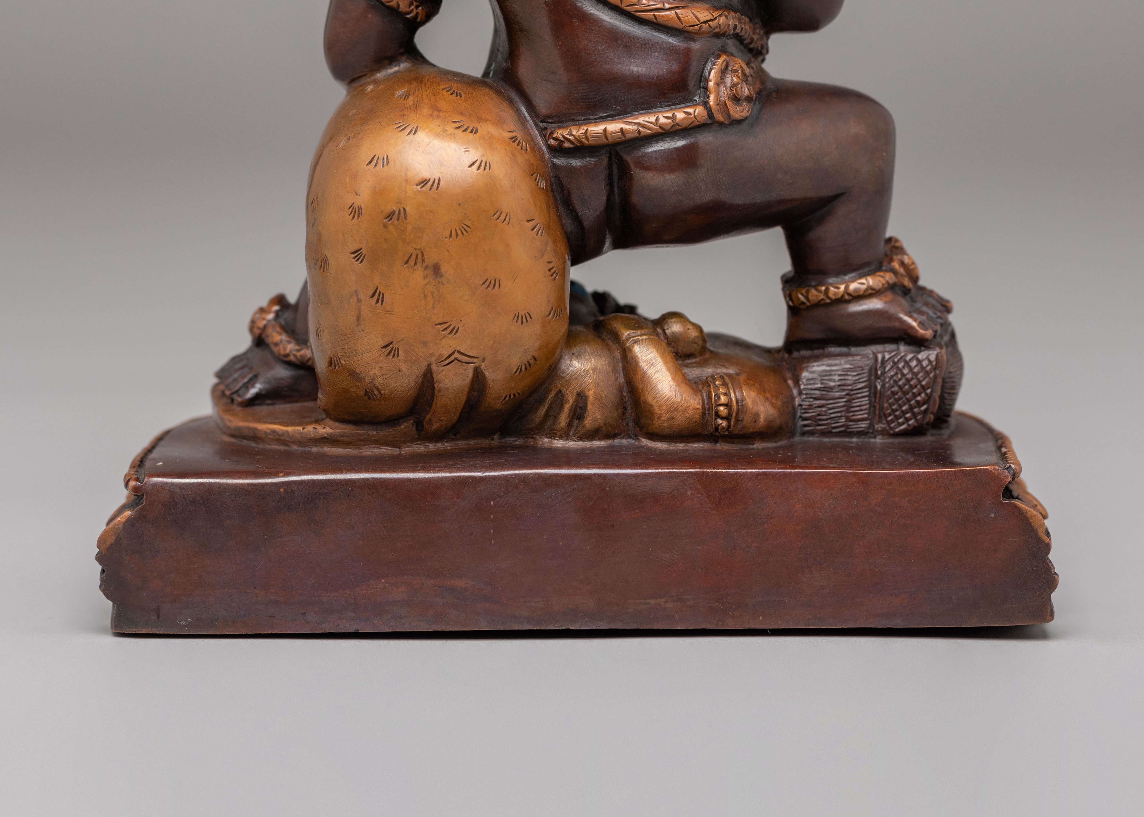 Himalayan Black Dzambhala Statue | Buddhist Wealth Deity