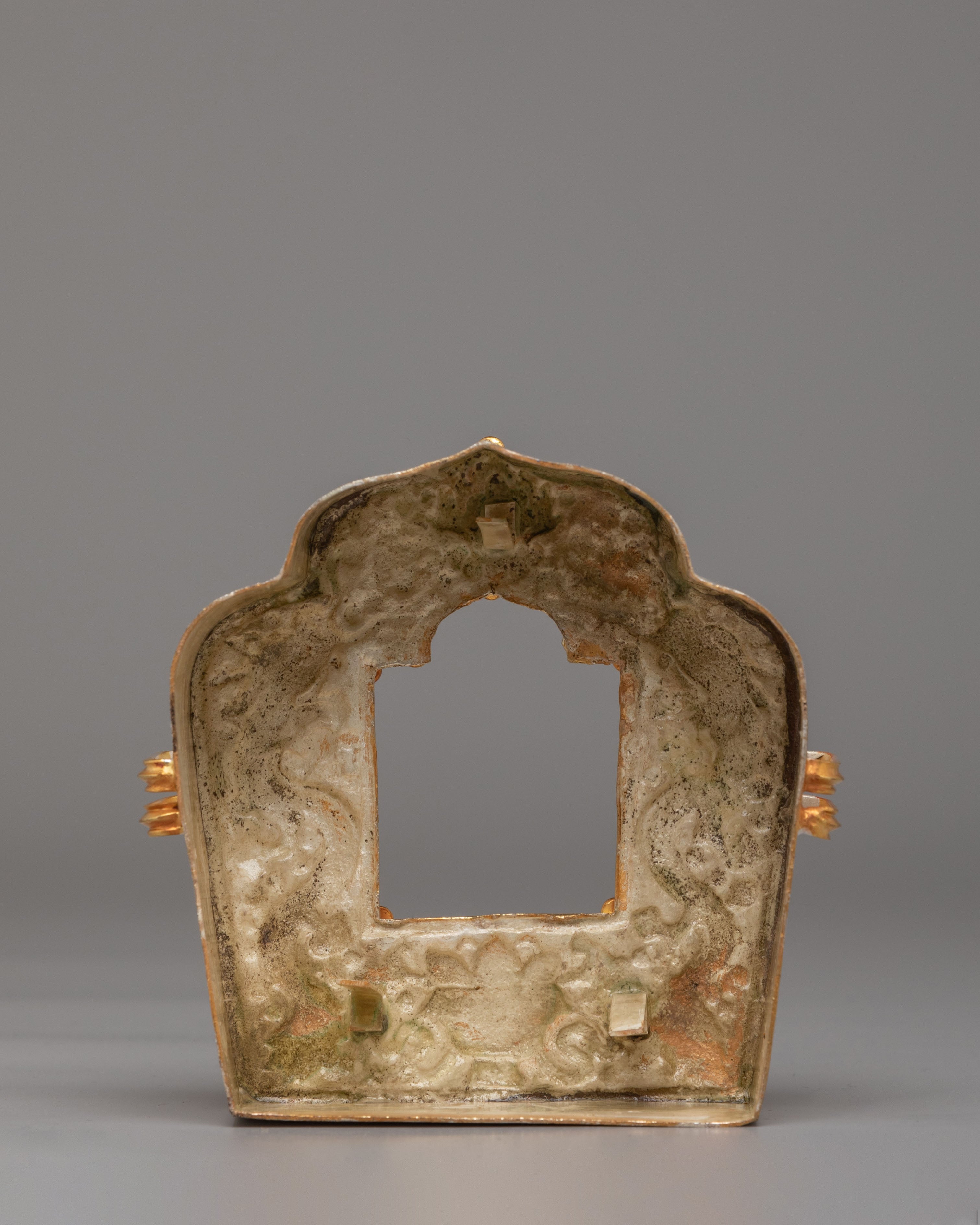 Buddhist Prayer Ghau Amulet Box | Dragon and Offering Motifs