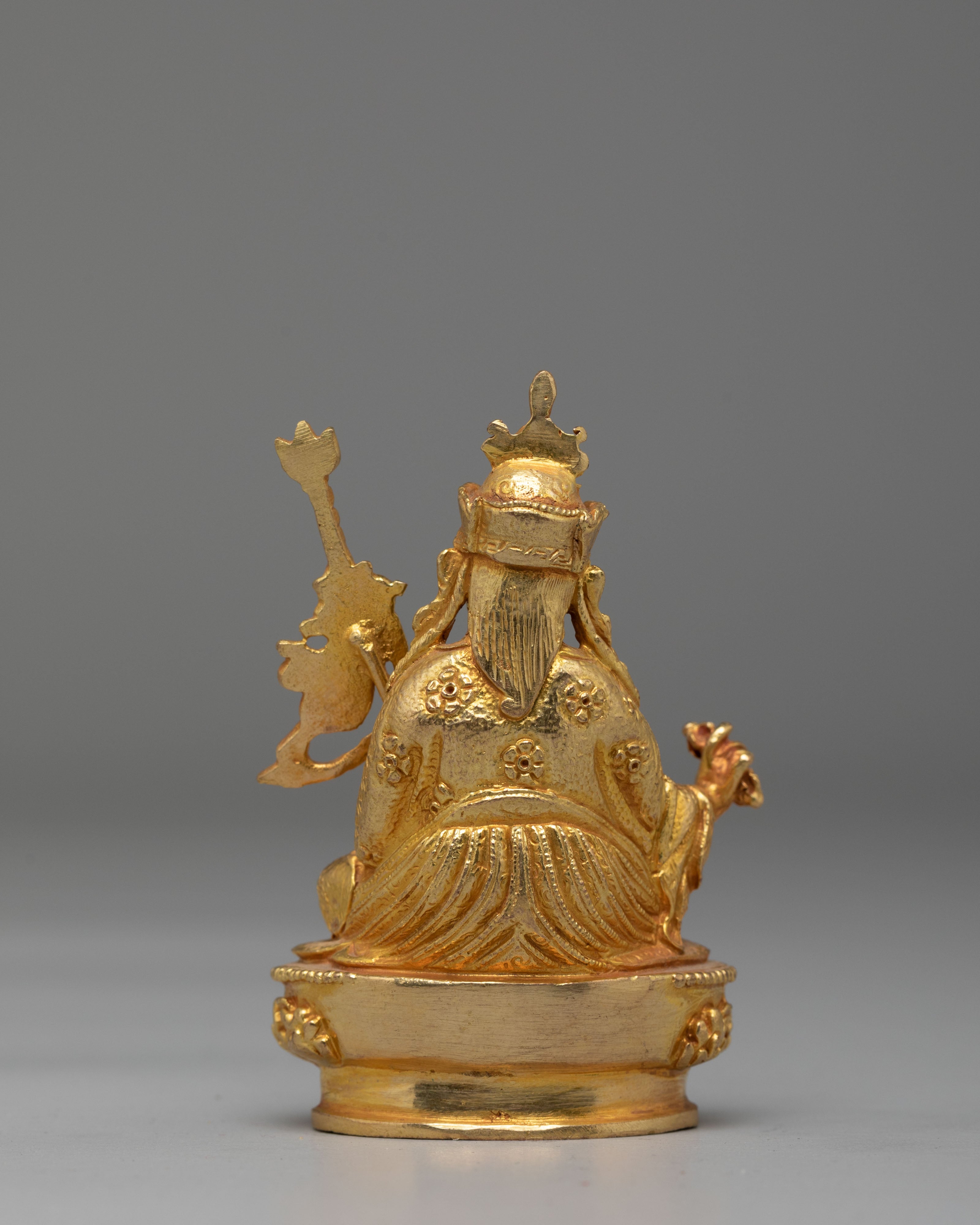 Tibetan Guru Rinpoche Spiritual Statue | Himalayan Artwork
