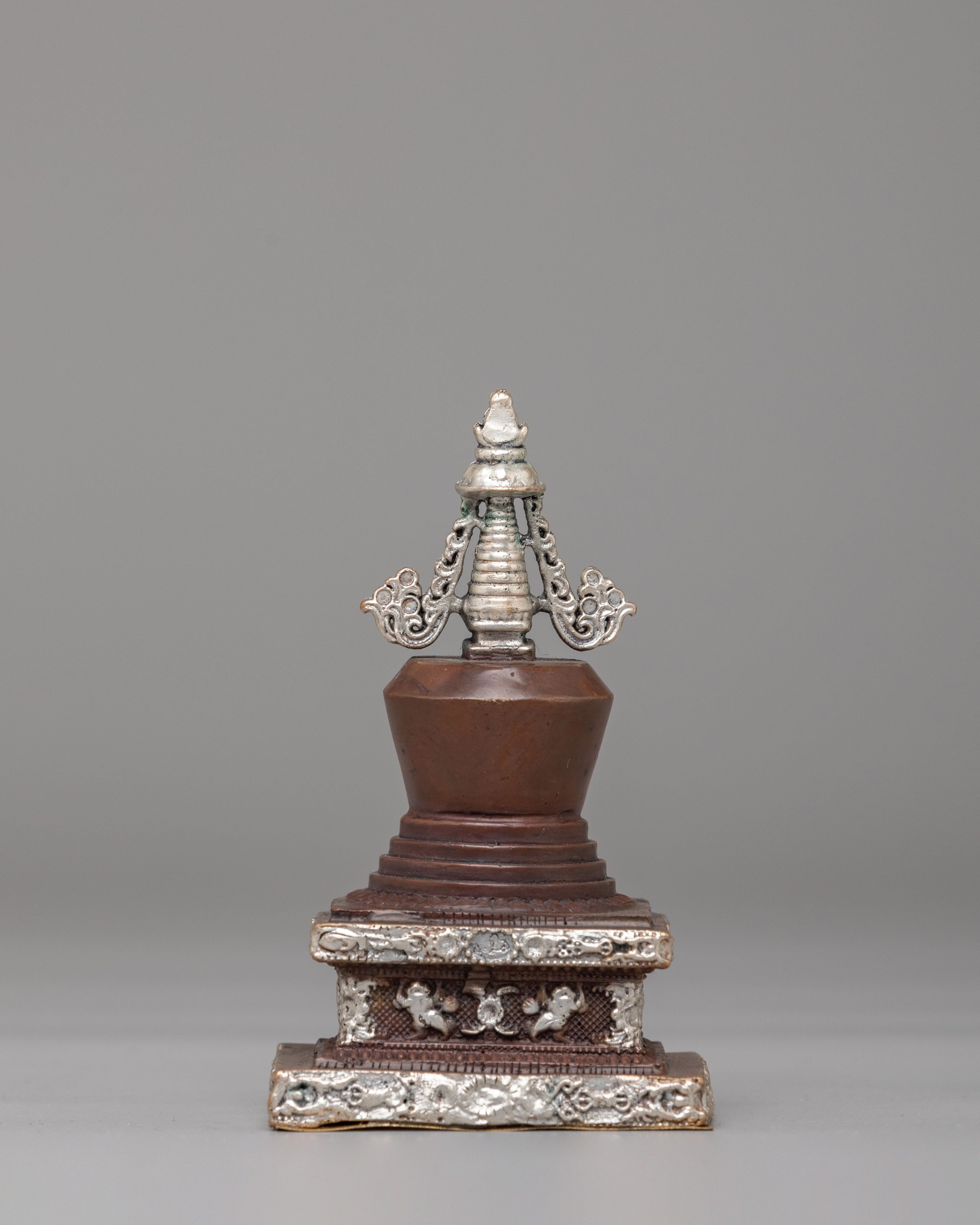 Tibetan Altar Stupa of Complete Victory | Spiritual Decor for Meditation