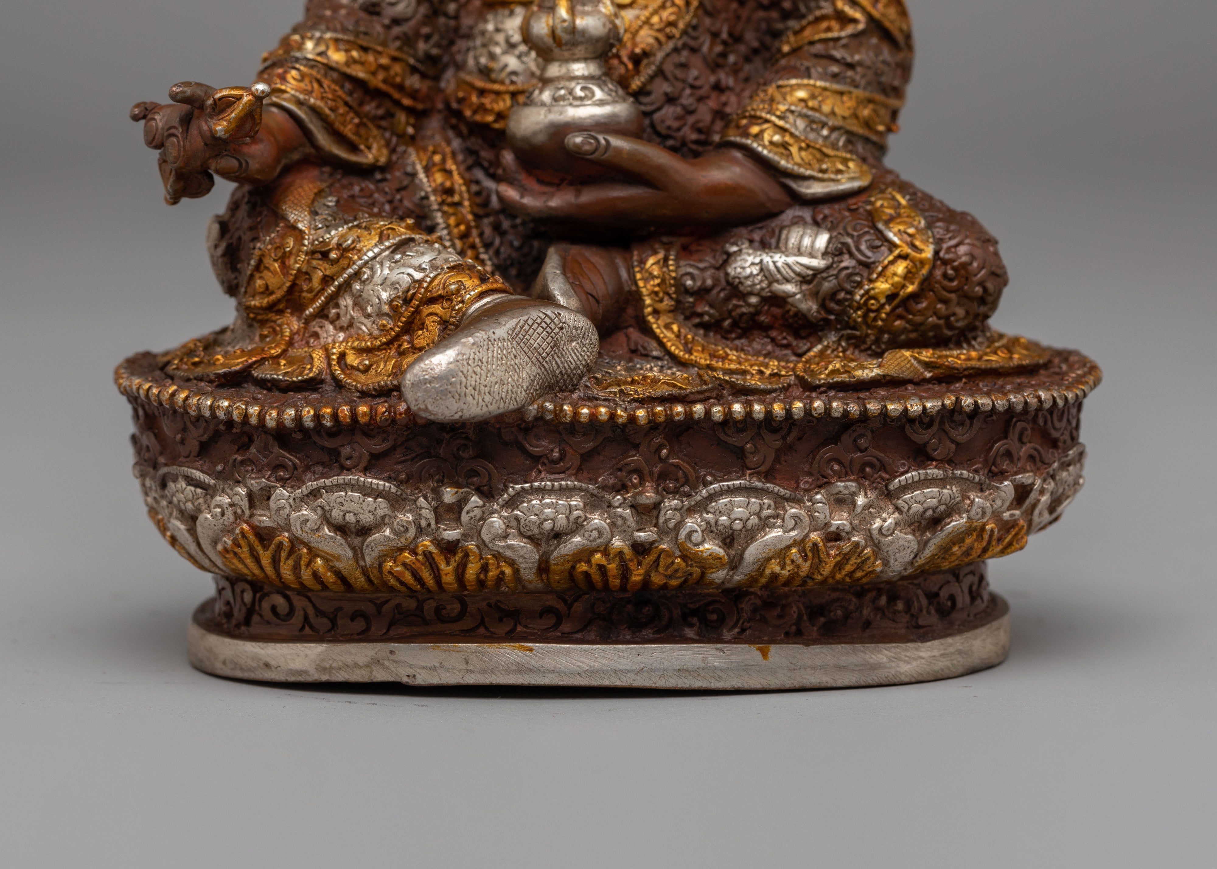 Spiritual Tibetan Guru Rinpoche Statue | Enlightened Master