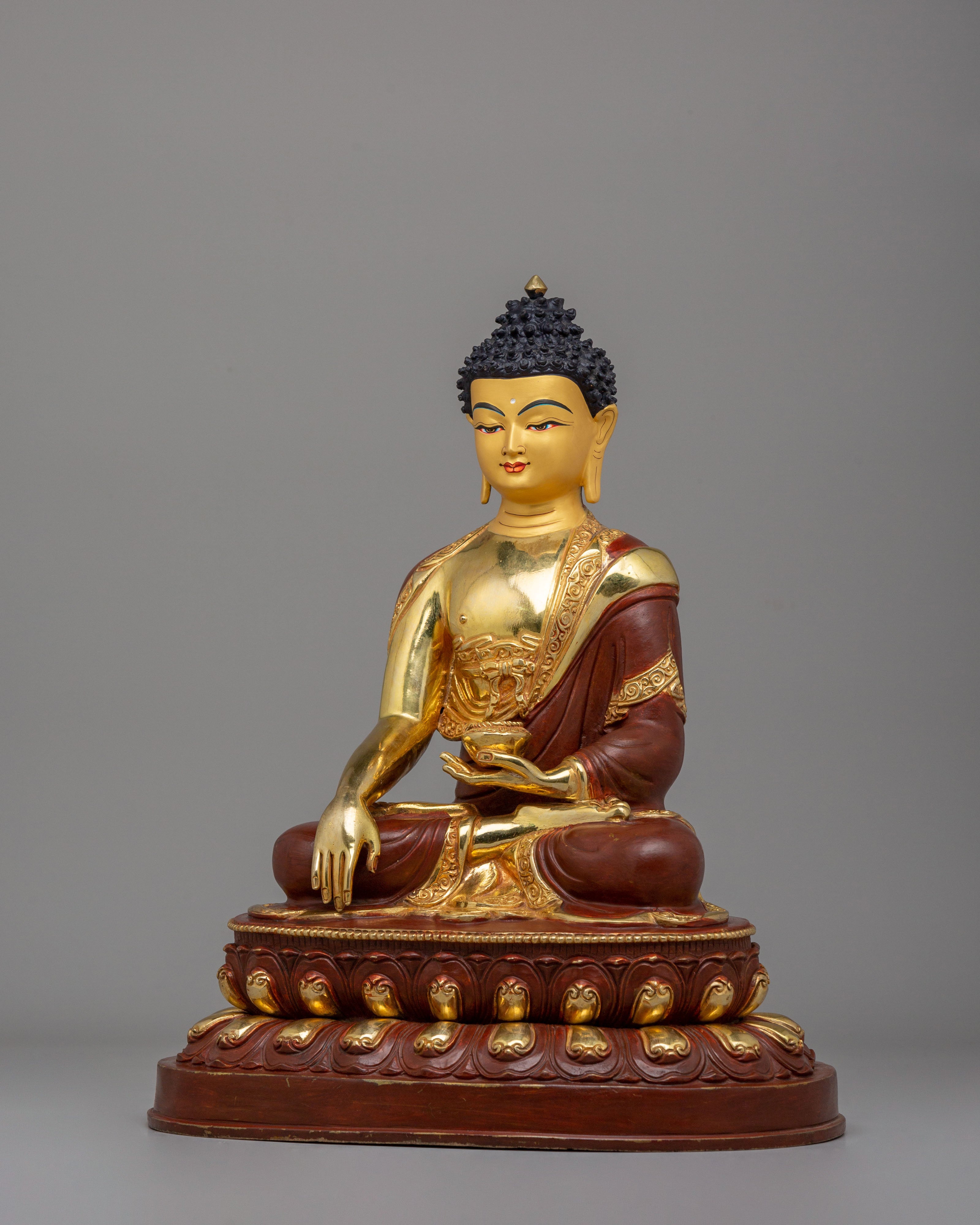 Copper Statue of Buddha Shakyamuni | Sacred Figure of Wisdom & Enlightenment