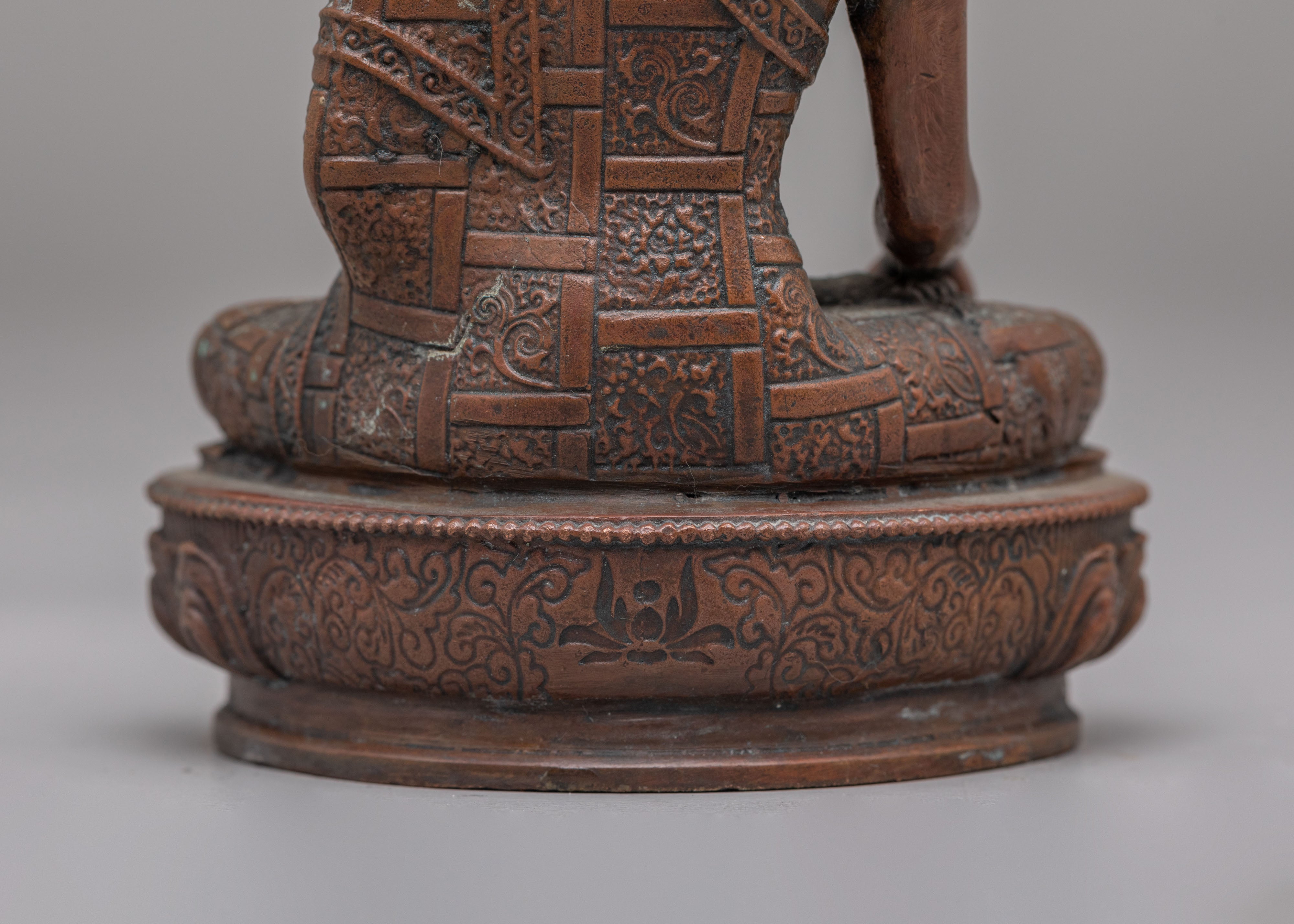 Enlightenment Shakyamuni Buddha Figurine | Oxidized Copper Sculpture