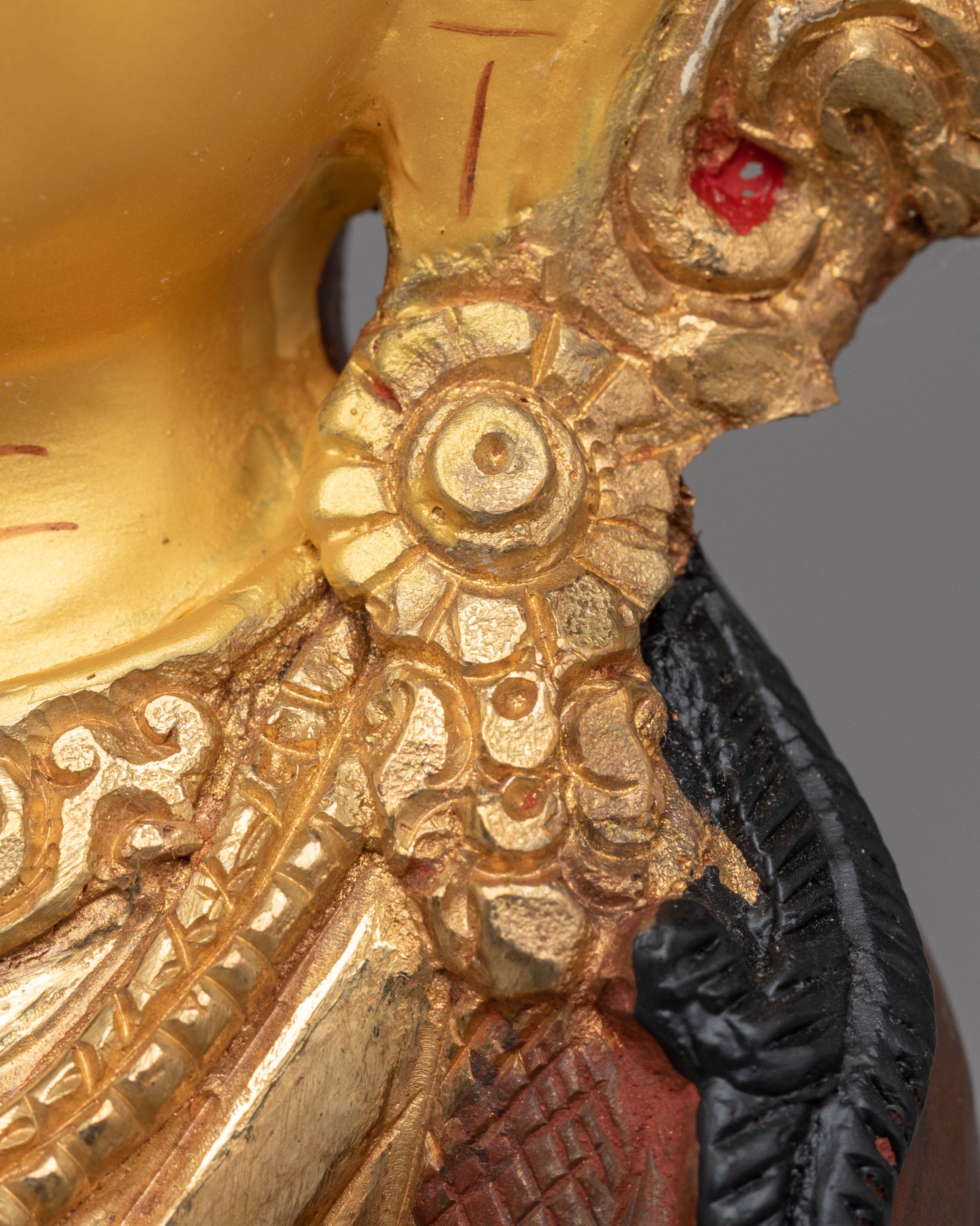 Tibetan Amitayus Buddha Sculpture | A Sacred Symbol of Longevity and Blessings