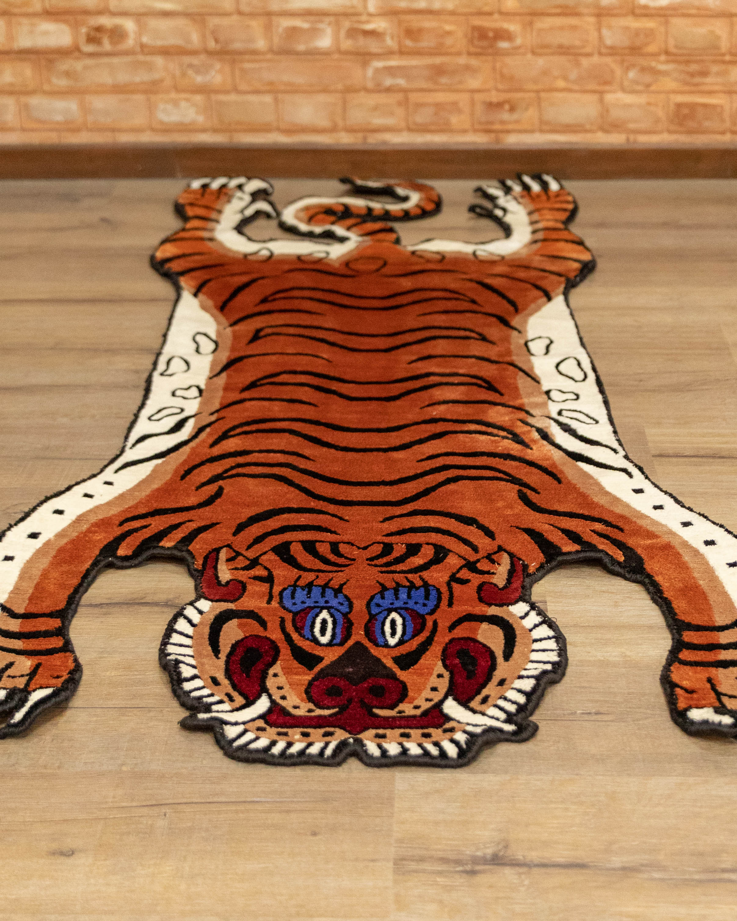 Handwoven Boho Style Tiger Rug | Tibetan & New Zealand Wool with Viscose Accents