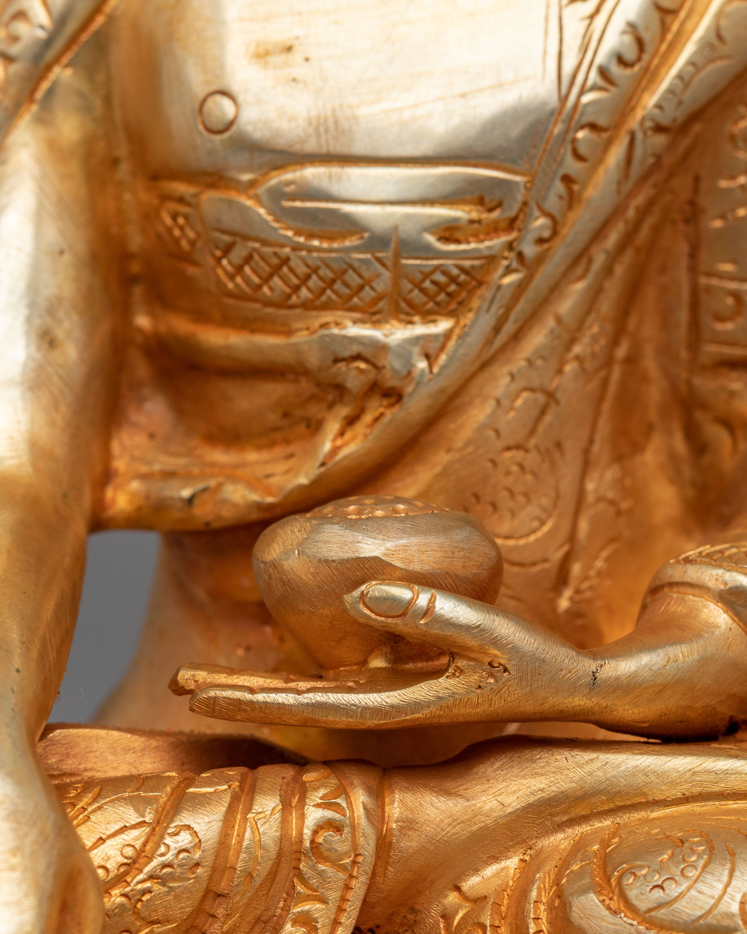 Sacred Shakyamuni Buddha Figure | A Symbol of Peace and Enlightenment