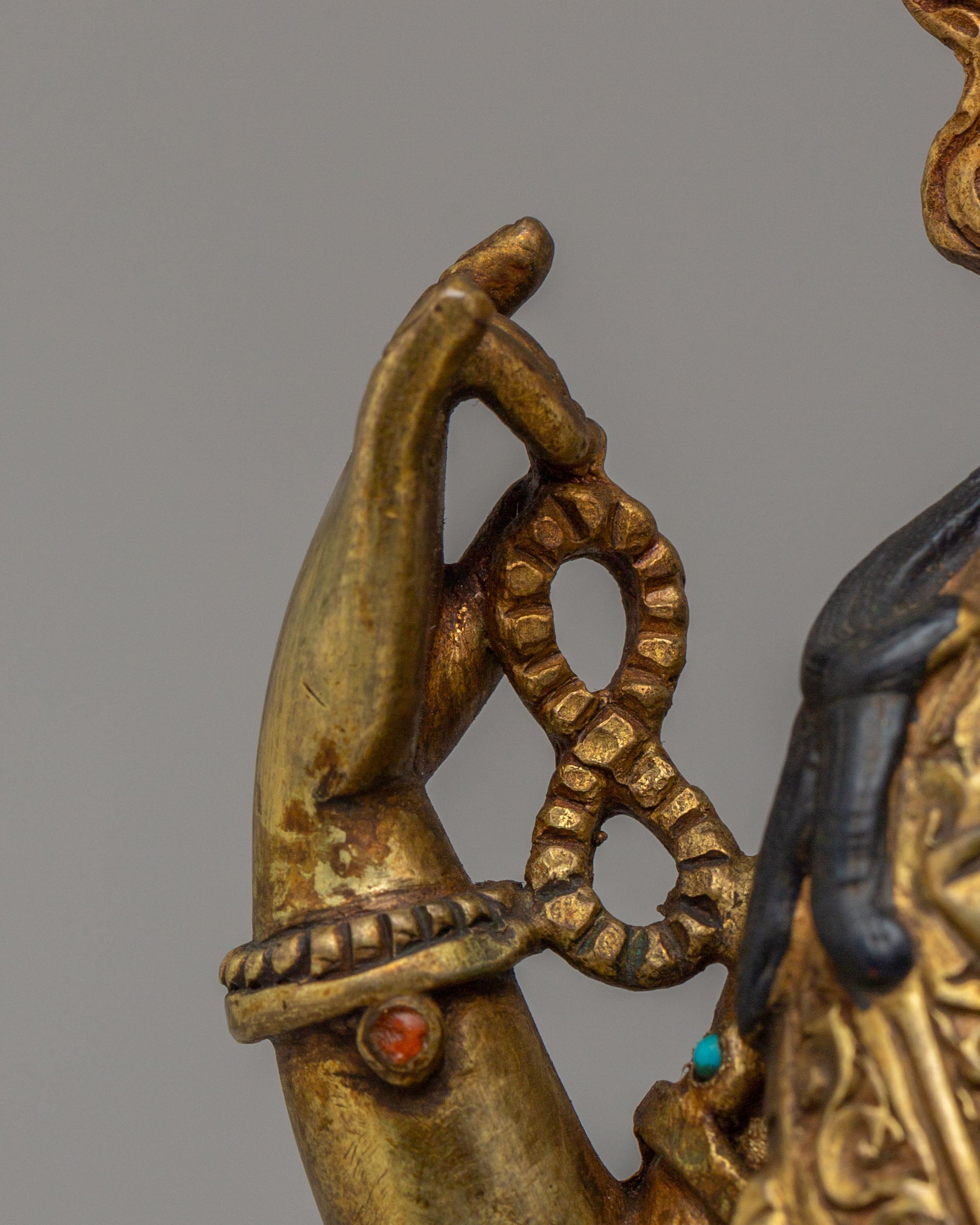 Bodhisattva Chenrezig Deity Statue | 24K Gold Plated Buddhist Sculpture