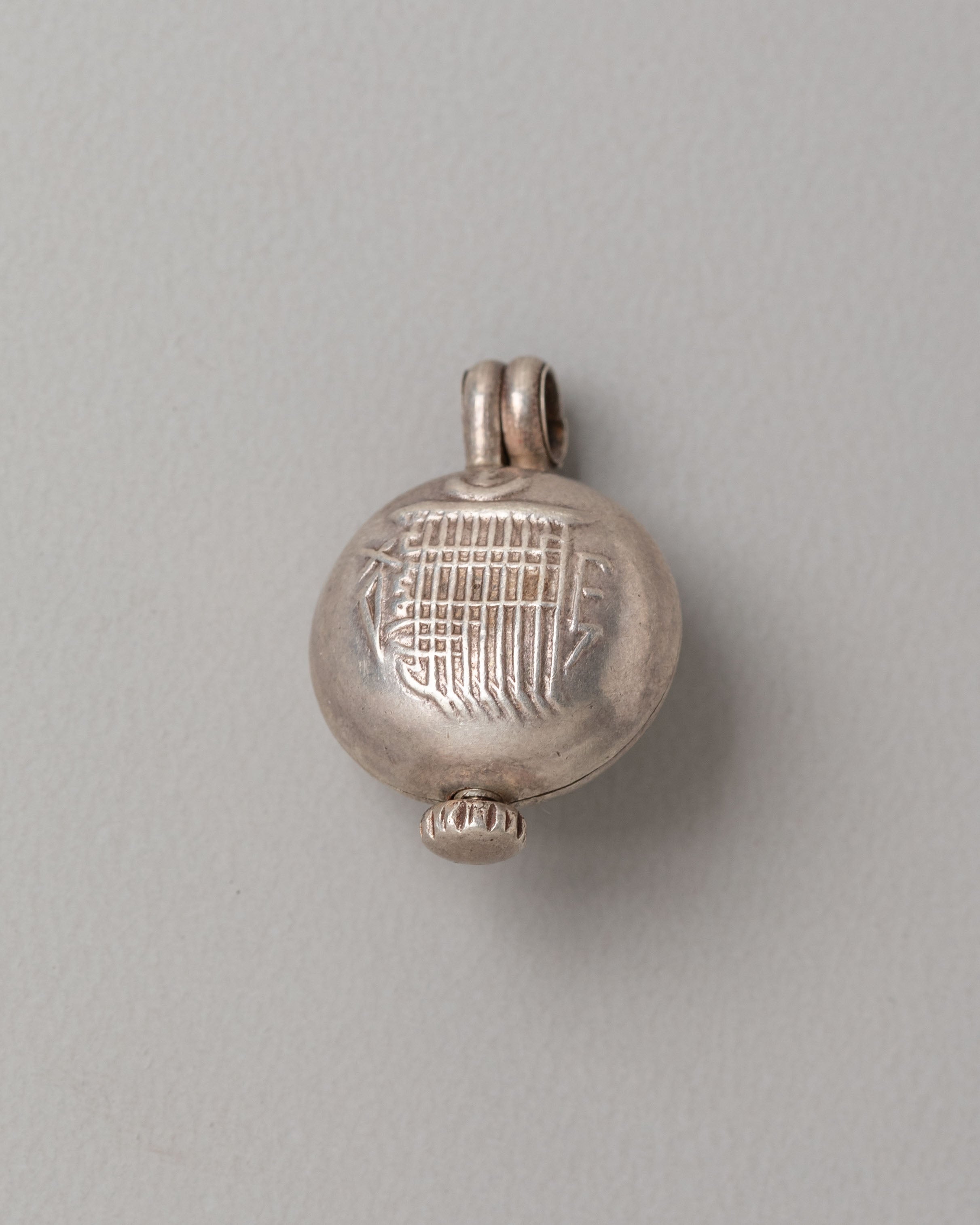 Protective Ritual Ghau Box Locket | Handcrafted Spiritual Pendant