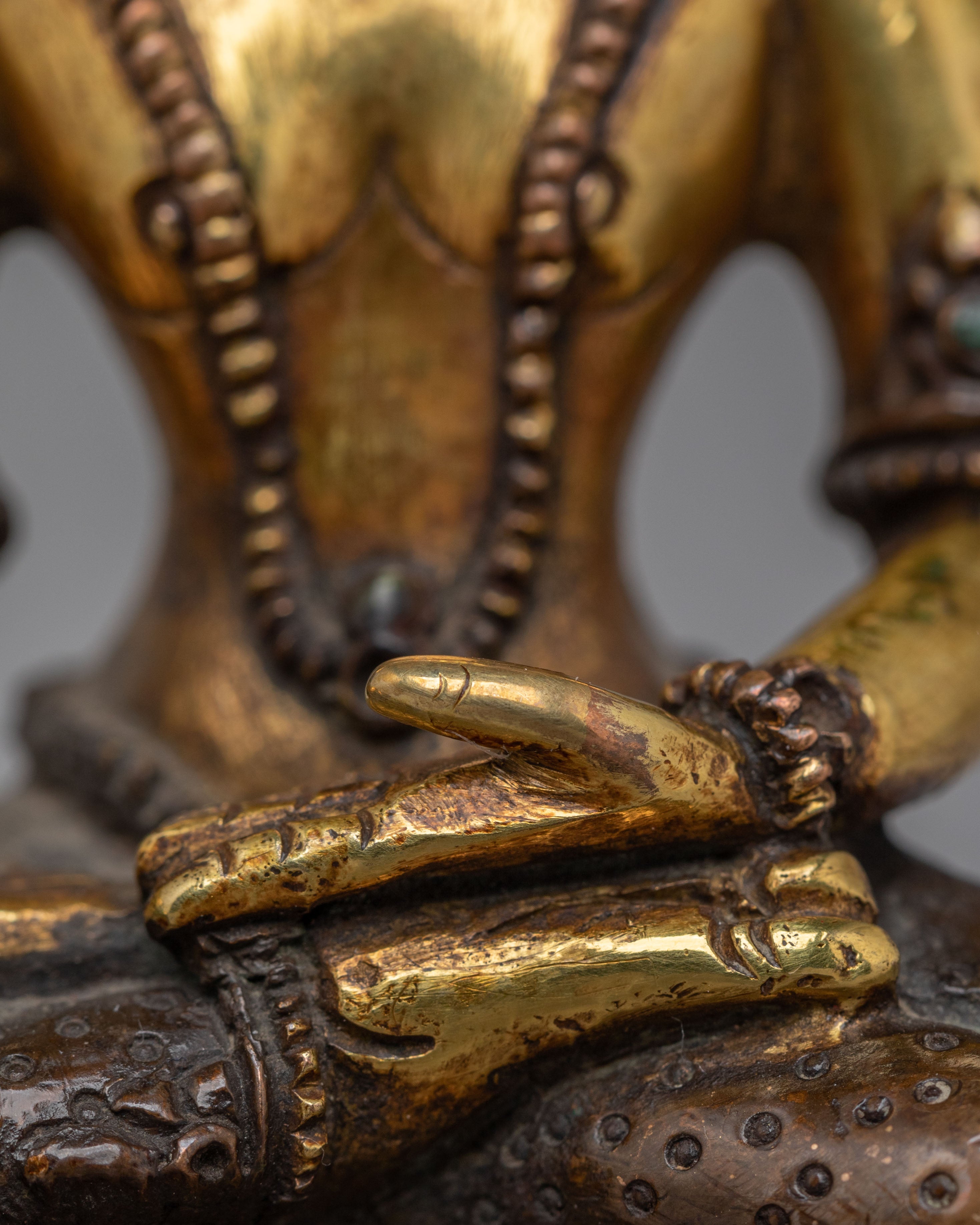 Crown Shakyamuni Buddha on Throne Statue | Symbol of Serenity and Wisdom