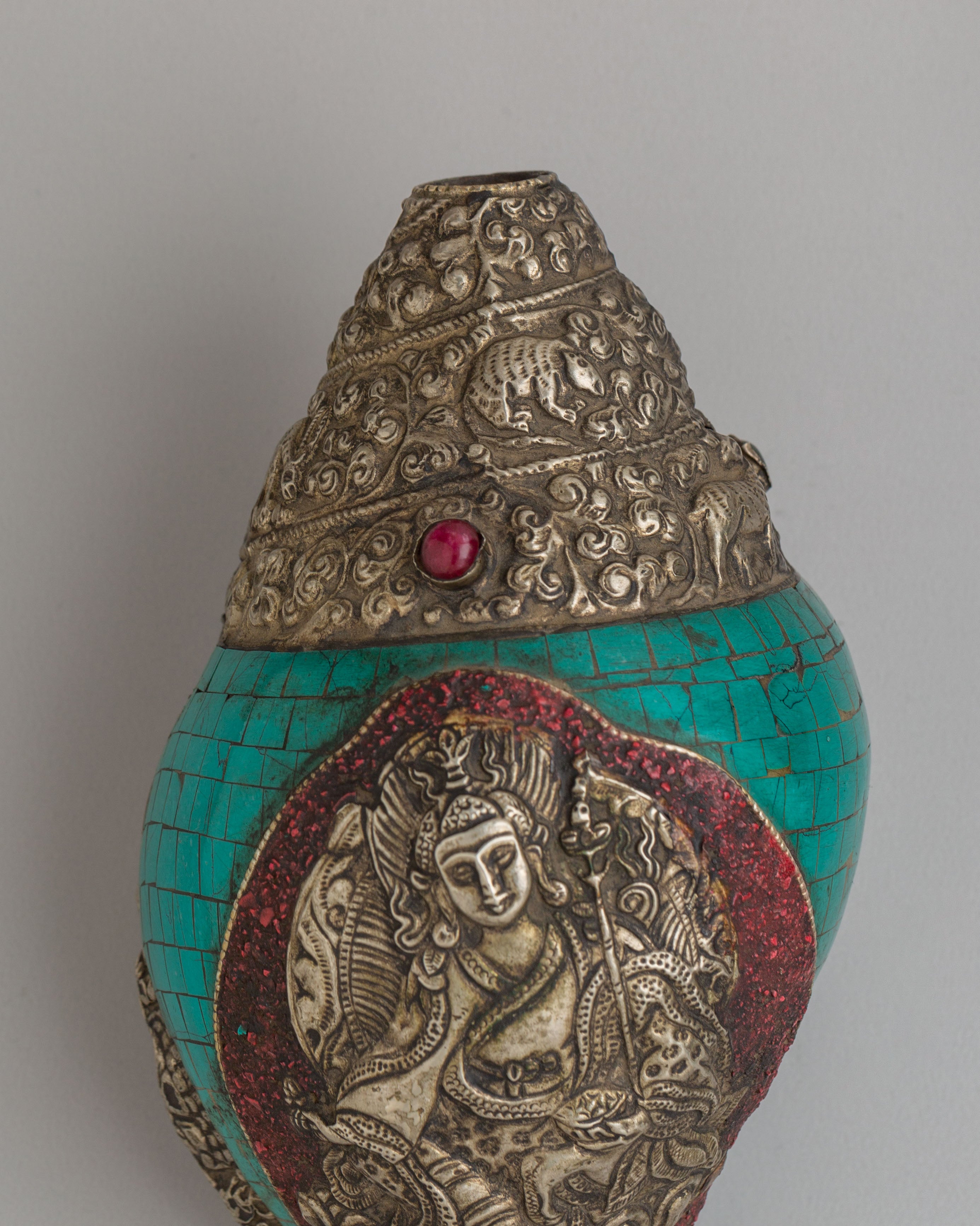 Handmade Guru Rinpoche Conch | Sacred Conch Shell