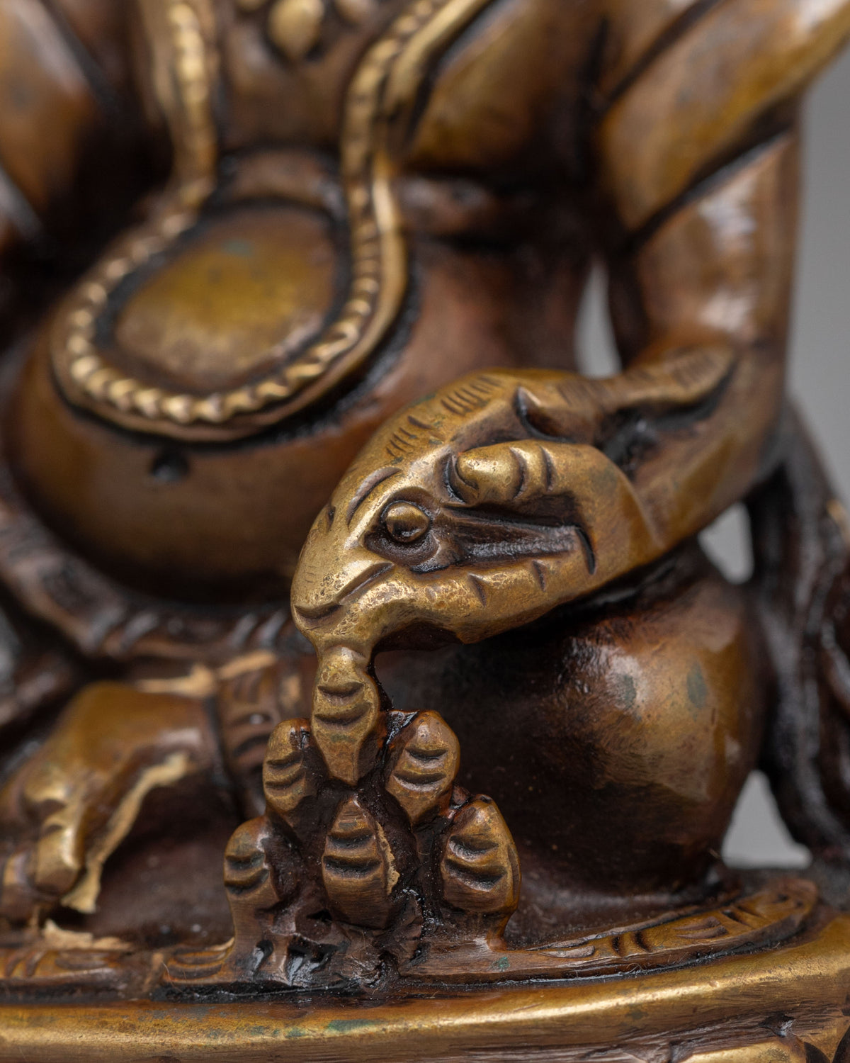 Dzambhala Meditation Wealth Deity Statue | Spiritual Decor for Prosperity