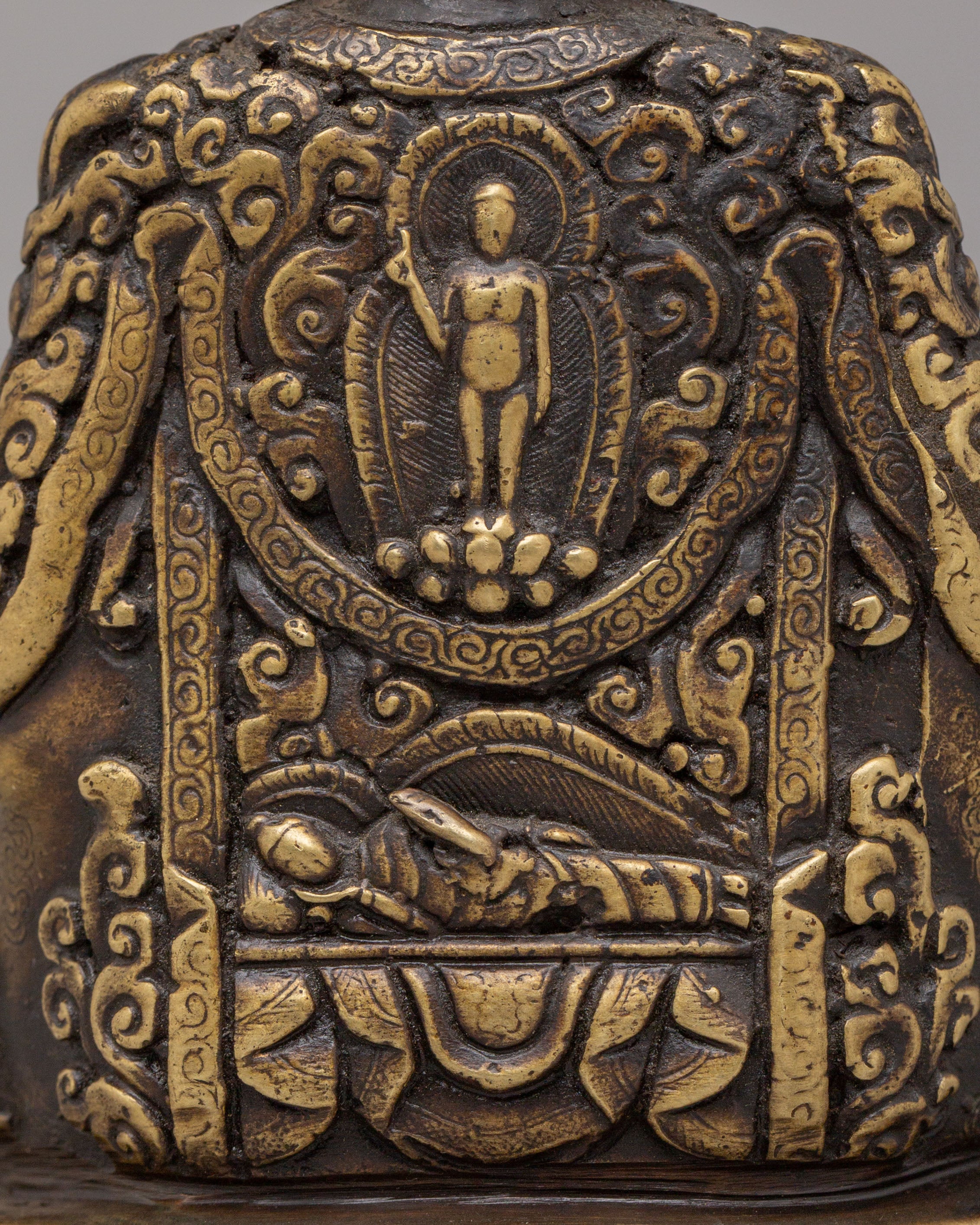 Tibetan Amitabha Buddha Sculpture | Sacred Symbol of Compassion & Enlightenment