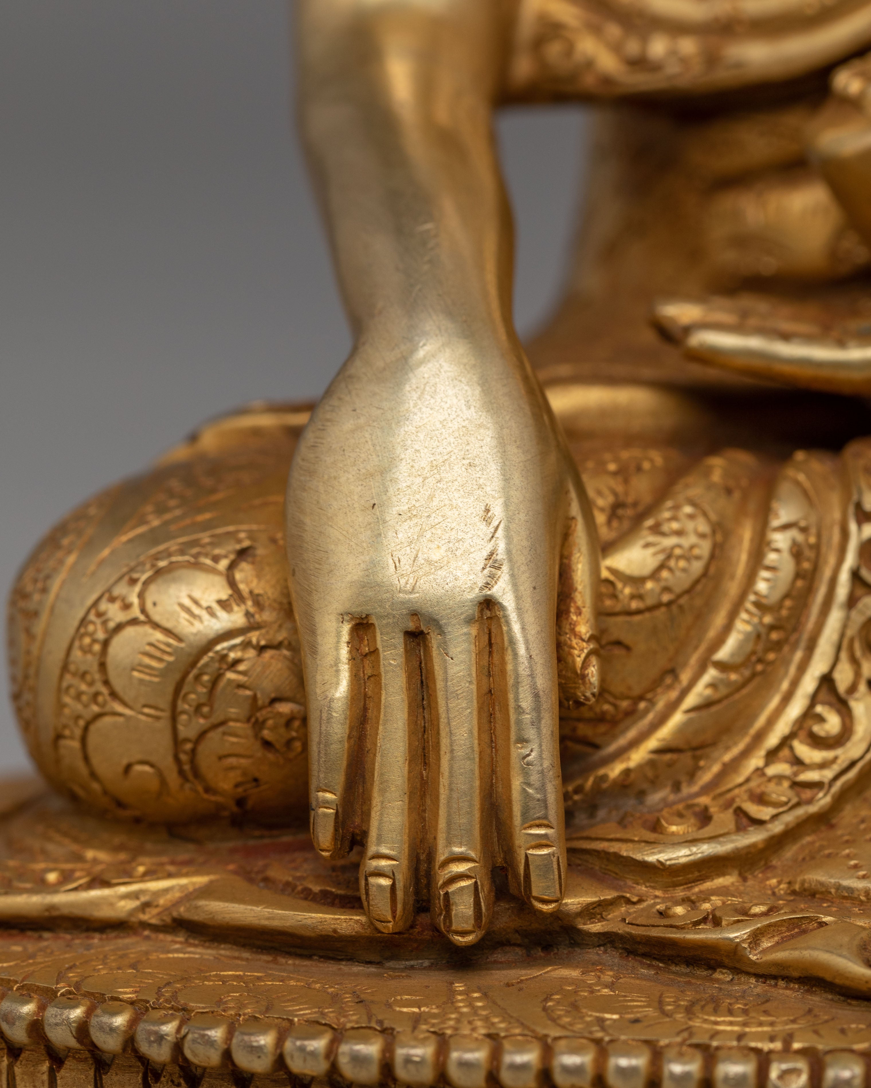 Sacred Altar Shakyamuni Buddha Statue | Tibetan Spiritual Decor