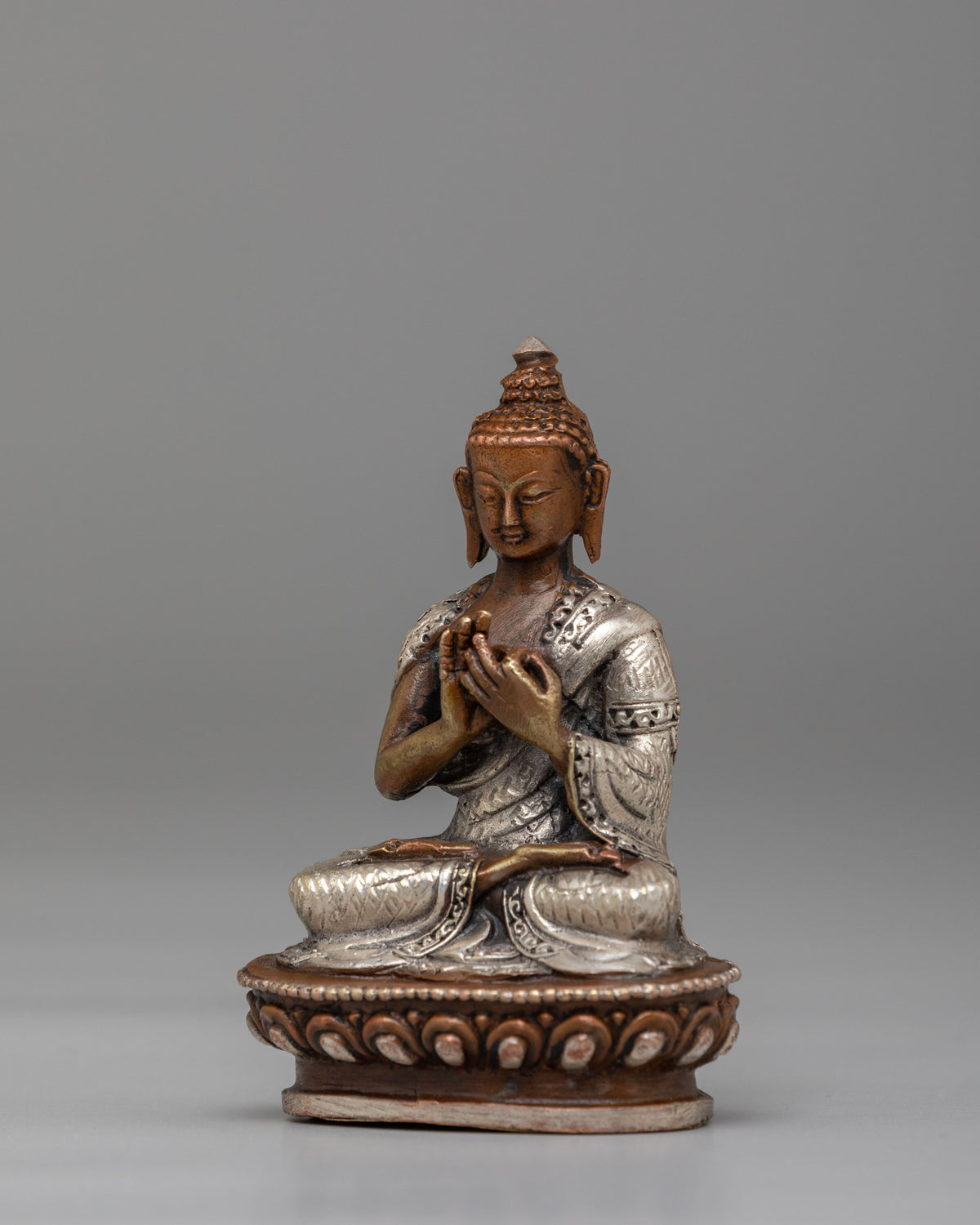 Traditional Vairocana Statue | Perfect for Altar Decor and Meditation Spaces