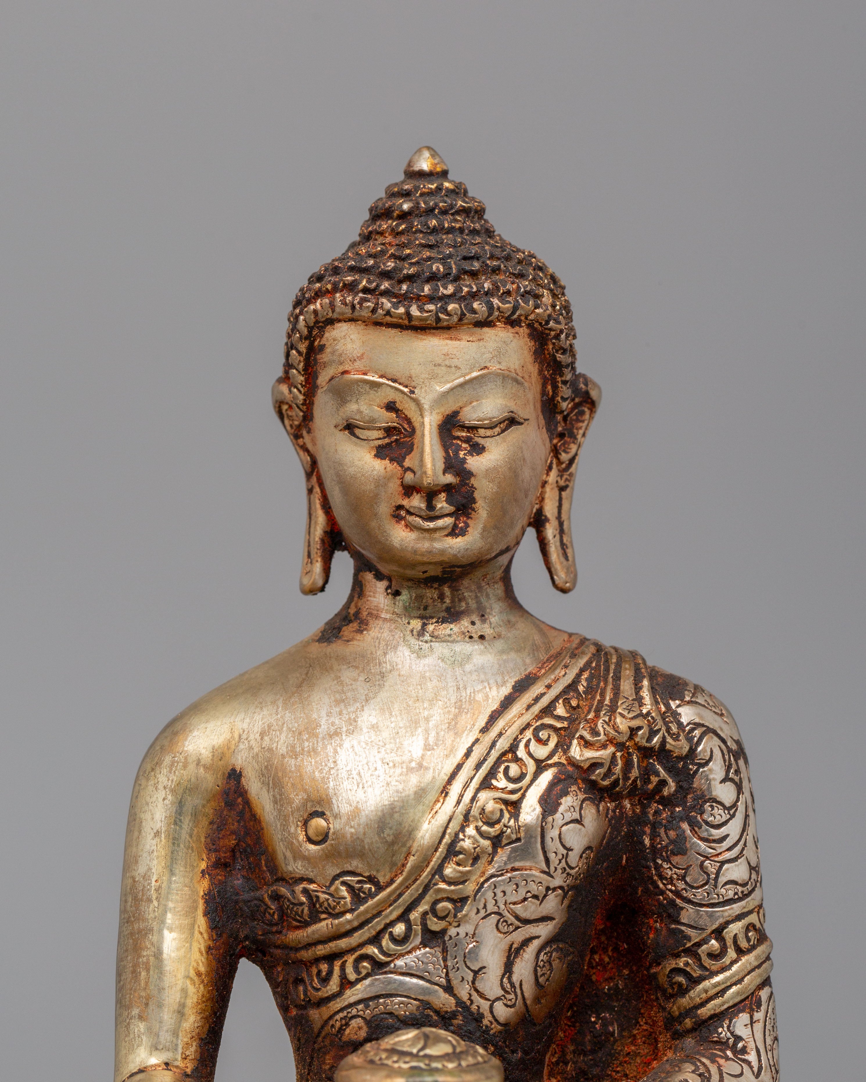 Religious Shakyamuni Buddha Statue | A Symbol of Wisdom