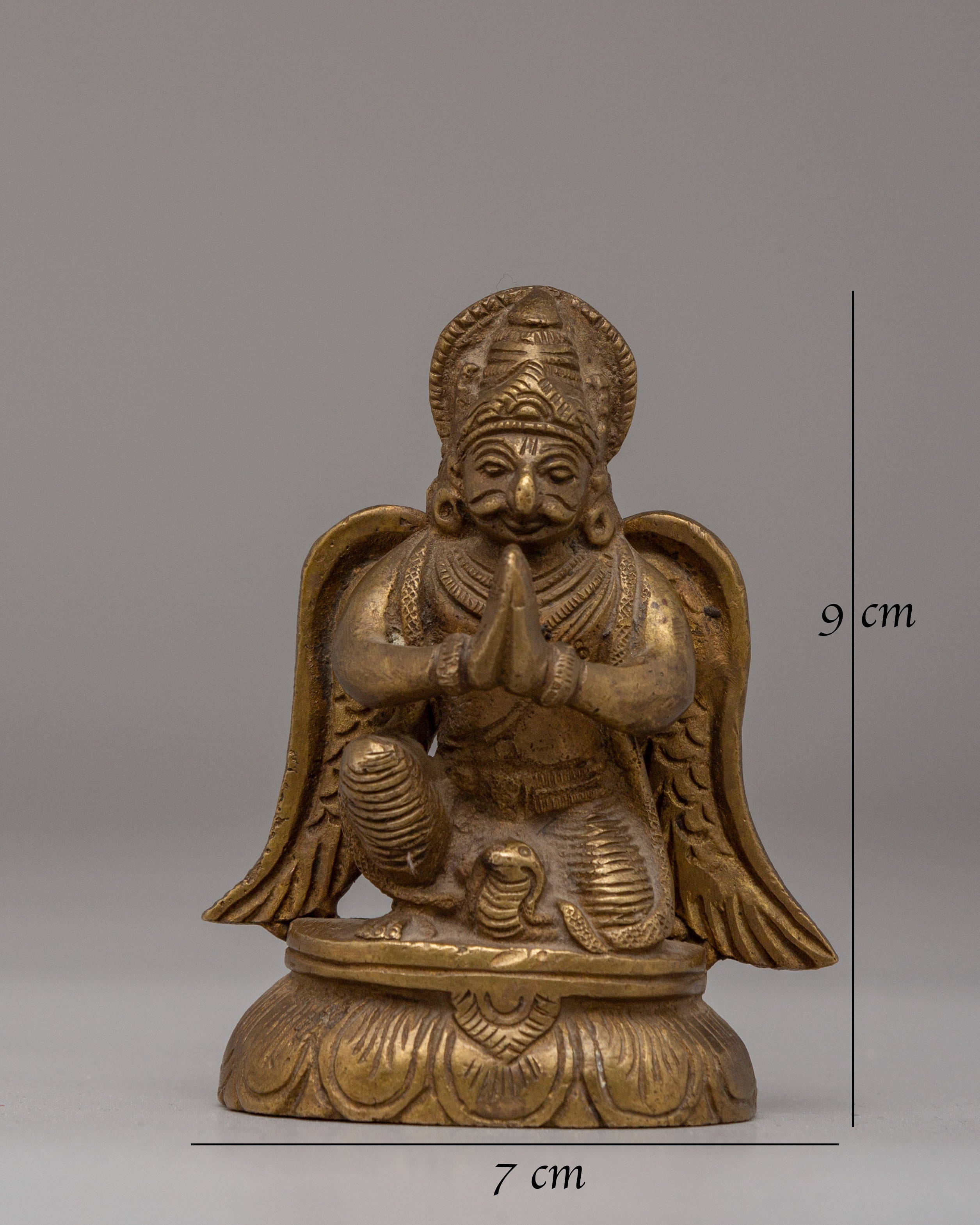 Traditional Garuda Deity Sculpture | Symbol of Power and Protection