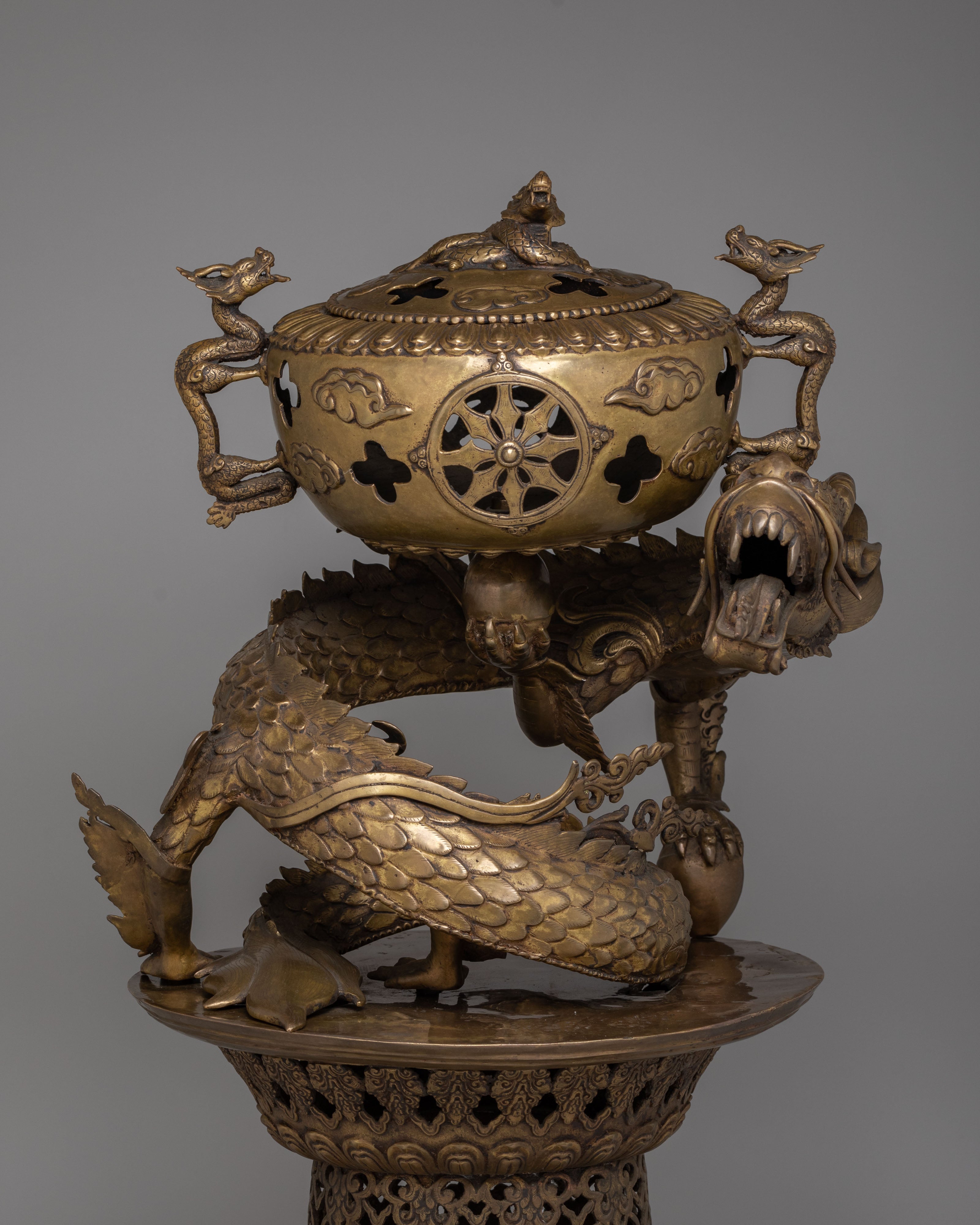Dragon Incense Burner for Rituals | Traditional Buddhist Offering Pot
