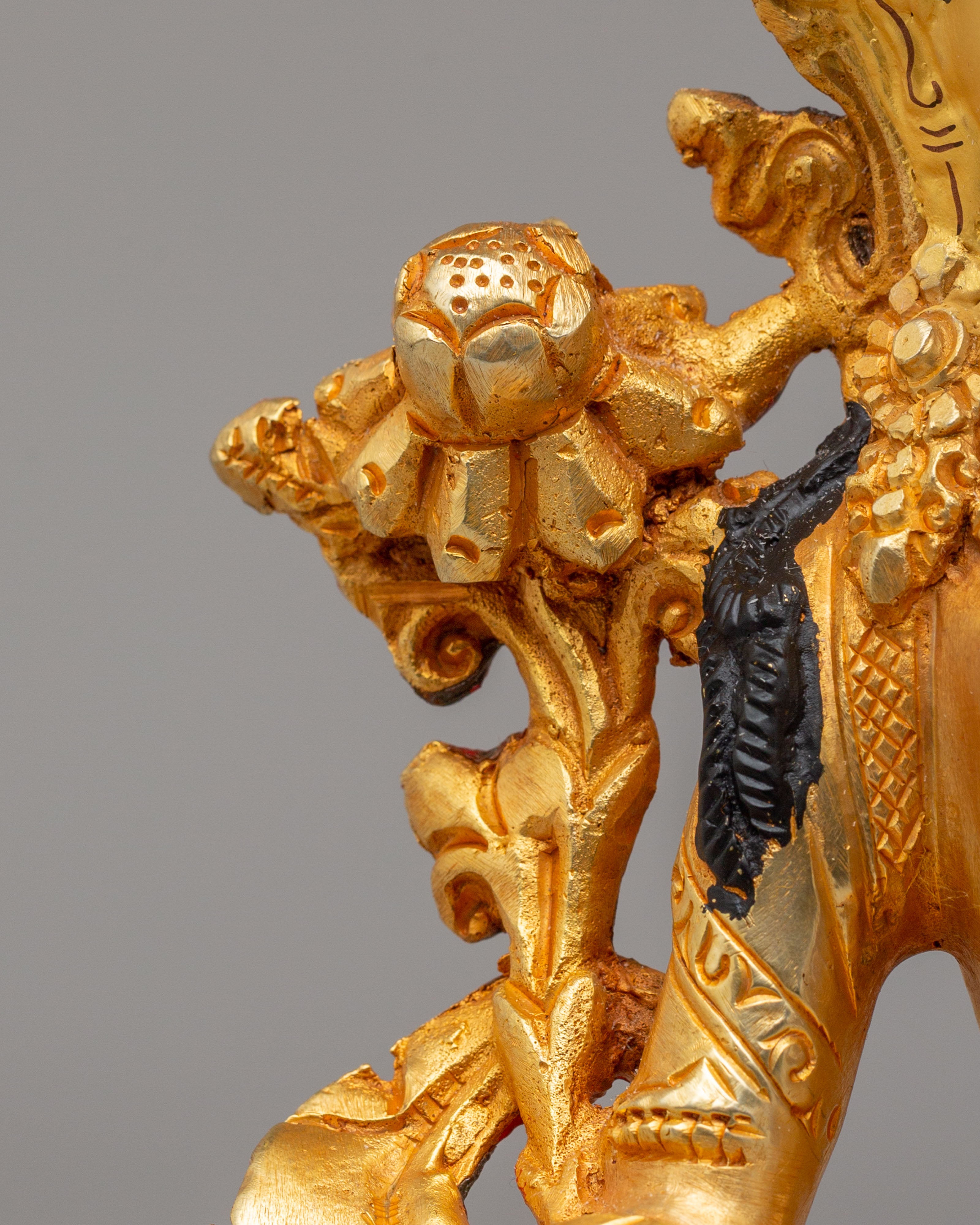 Shyama Tara Deity Statue | Traditional Himalayan Artwork