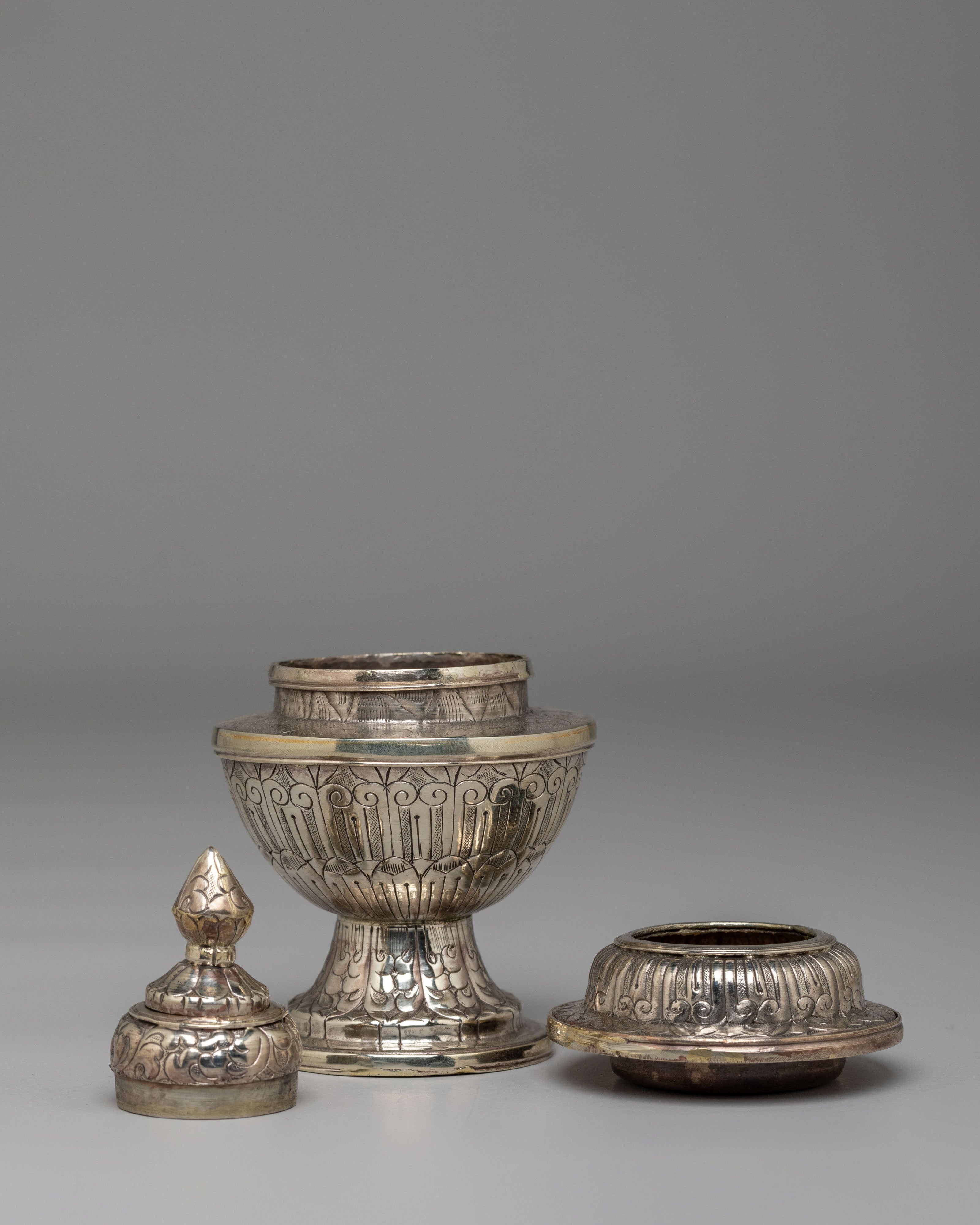 Himalayan Buddhist Offering Rice Pot | Sacred Altar Pot for Ritual Offerings