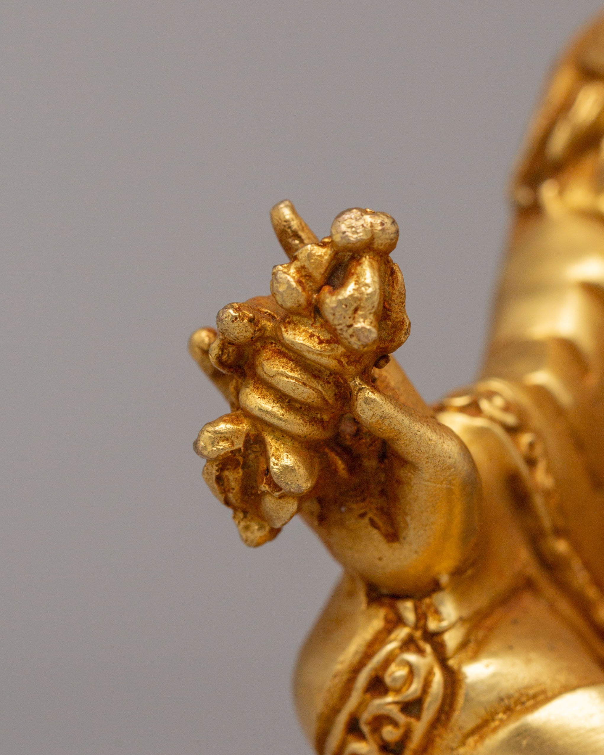Sacred Guru Rinpoche Altar Statue | Spiritual Symbol of Enlightened Wisdom