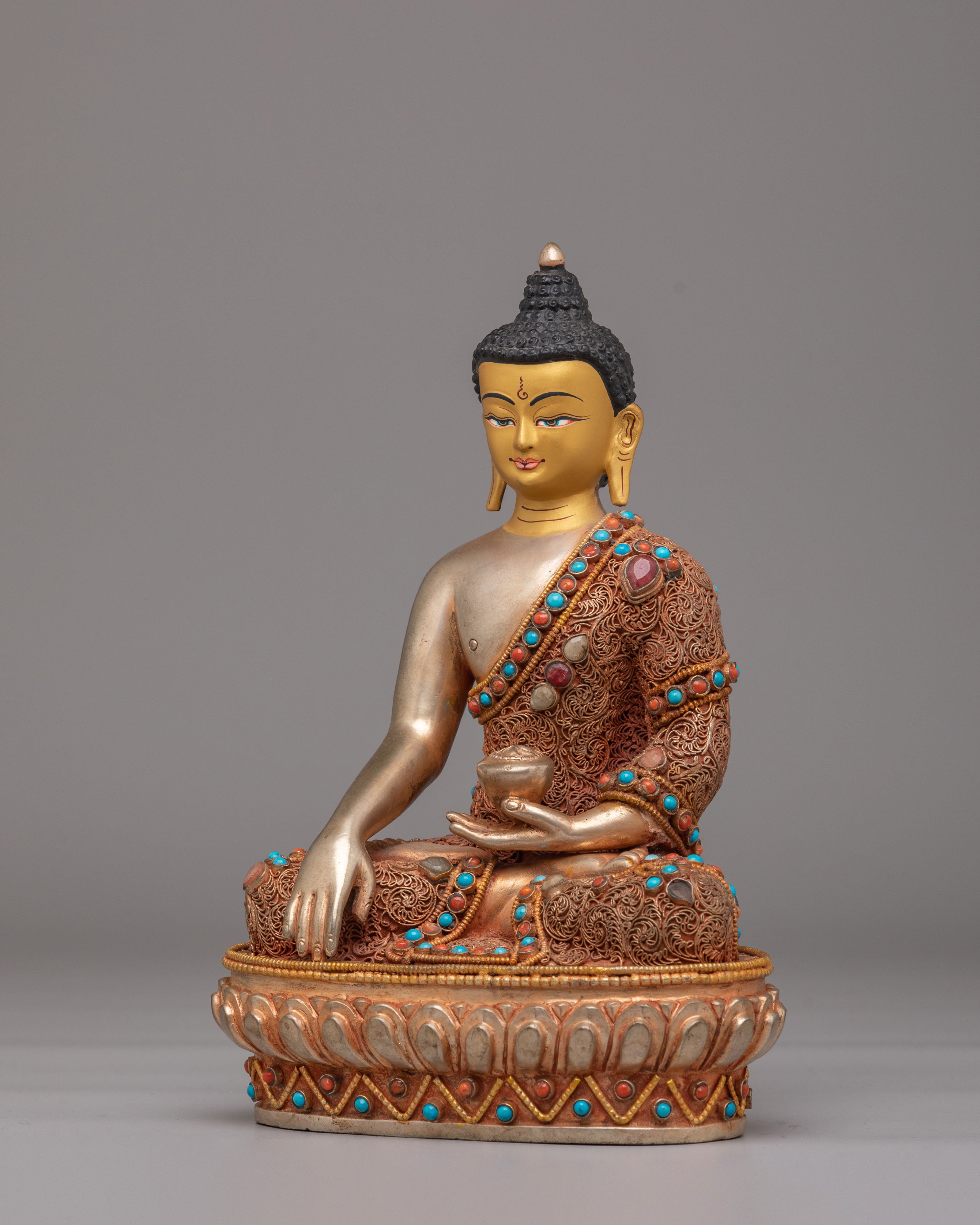 Handcrafted Shakyamuni Buddha Figurine | A Sacred Symbol of Enlightenment