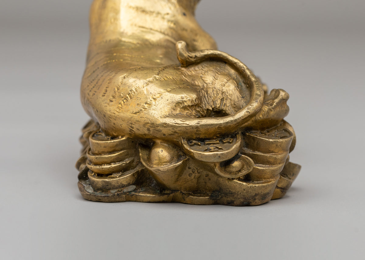 Decorative Lion Sculpture | Spiritual Home Decor