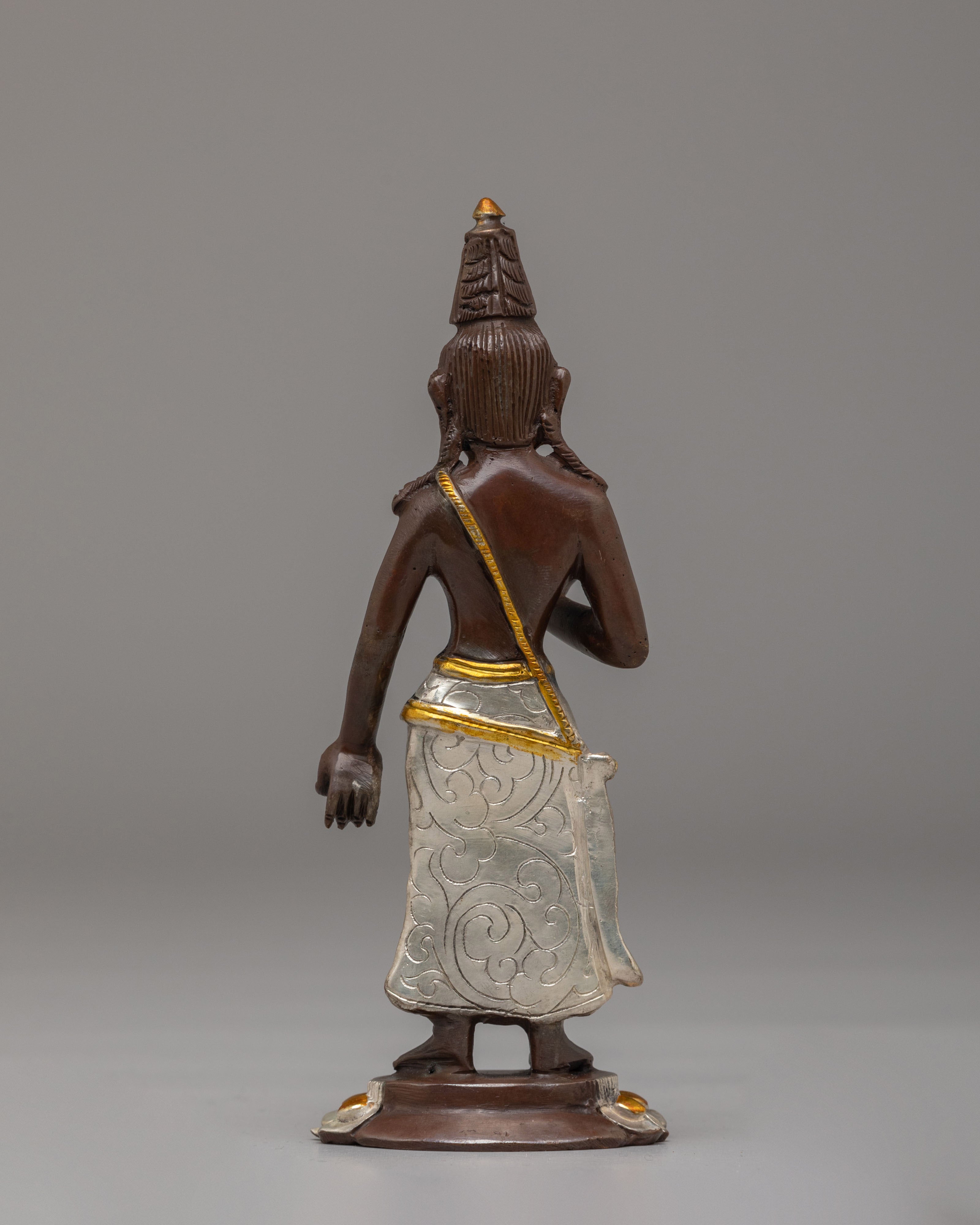 Standing Lokeshwor Statue | Symbol of Compassion and Wisdom