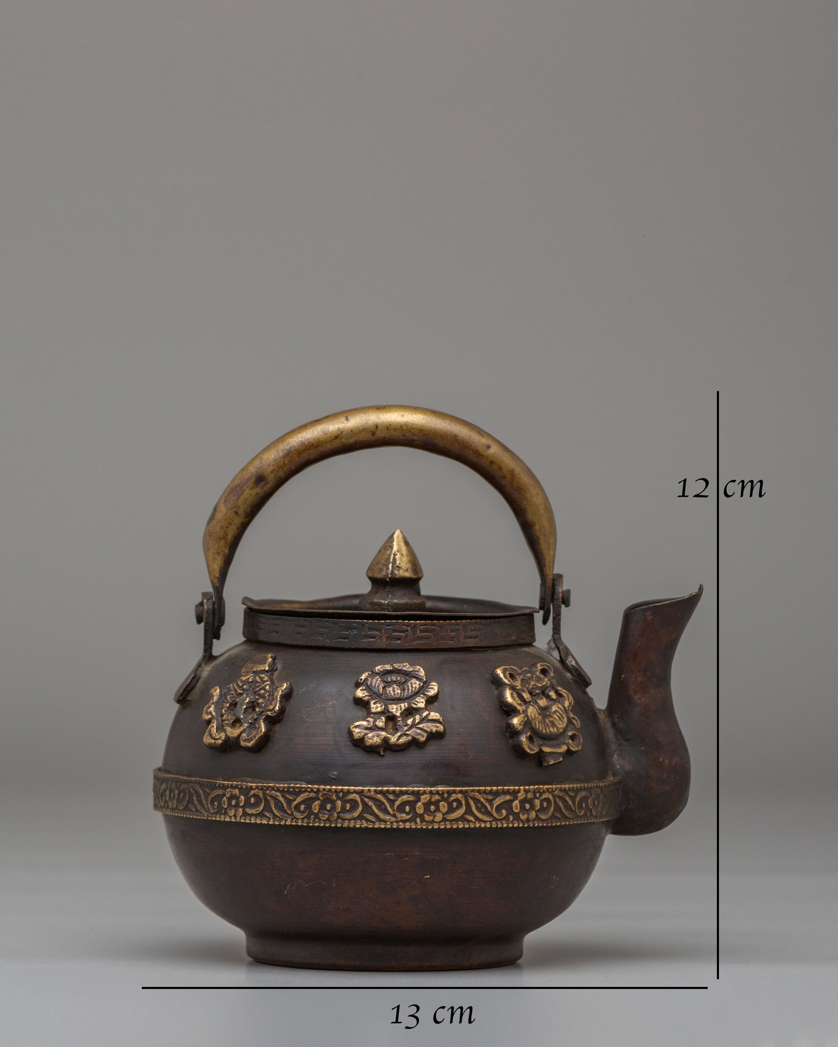 Decorative Tibetan Teapot | Himalayan Artwork