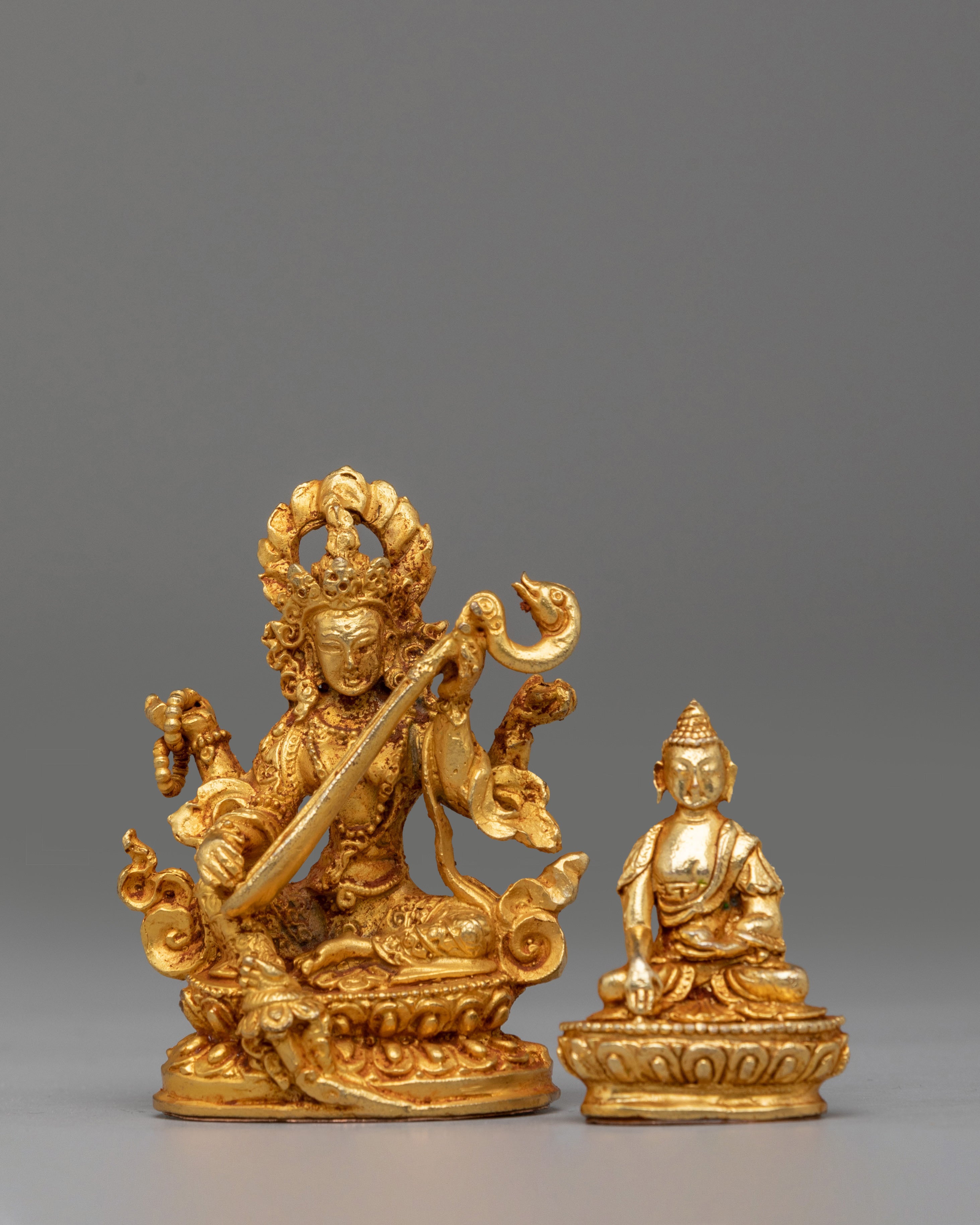 Traditional Saraswati Altar Statue | Goddess of Wisdom Decor