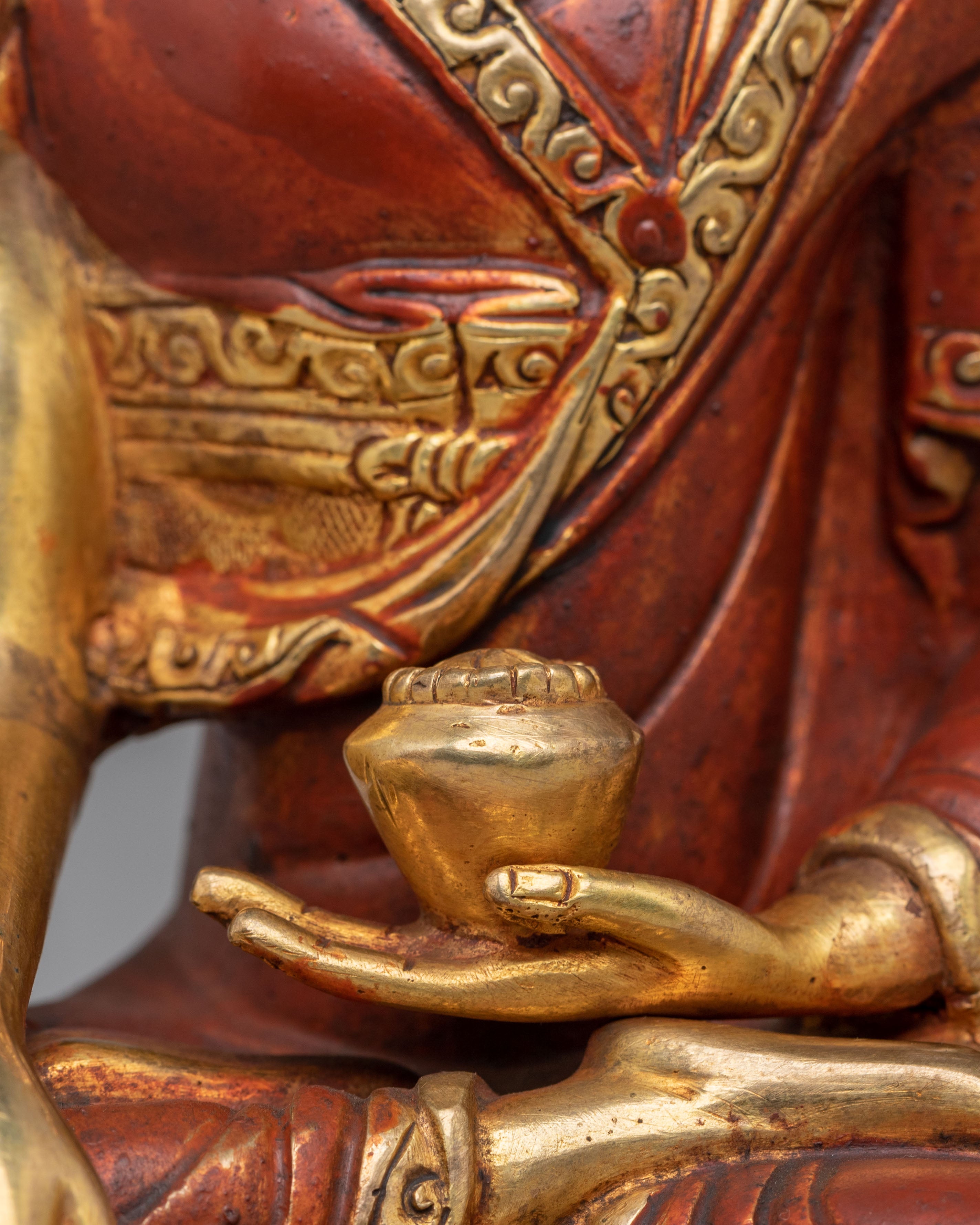 Himalayan Jigten Sumgon Statue | Drikung Kagyu Master