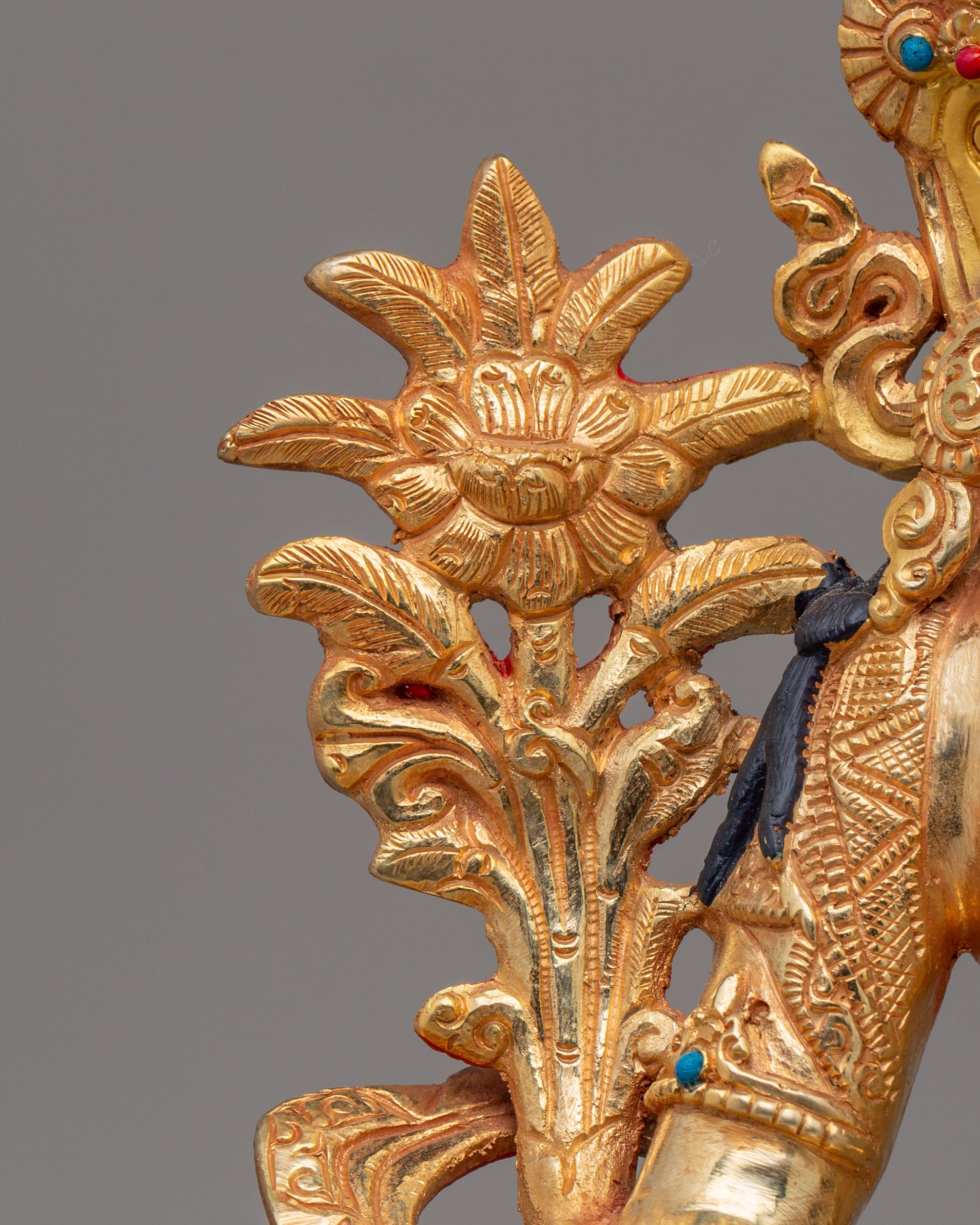 Traditional White Tara Sculpture | A Symbol of Healing and Compassion