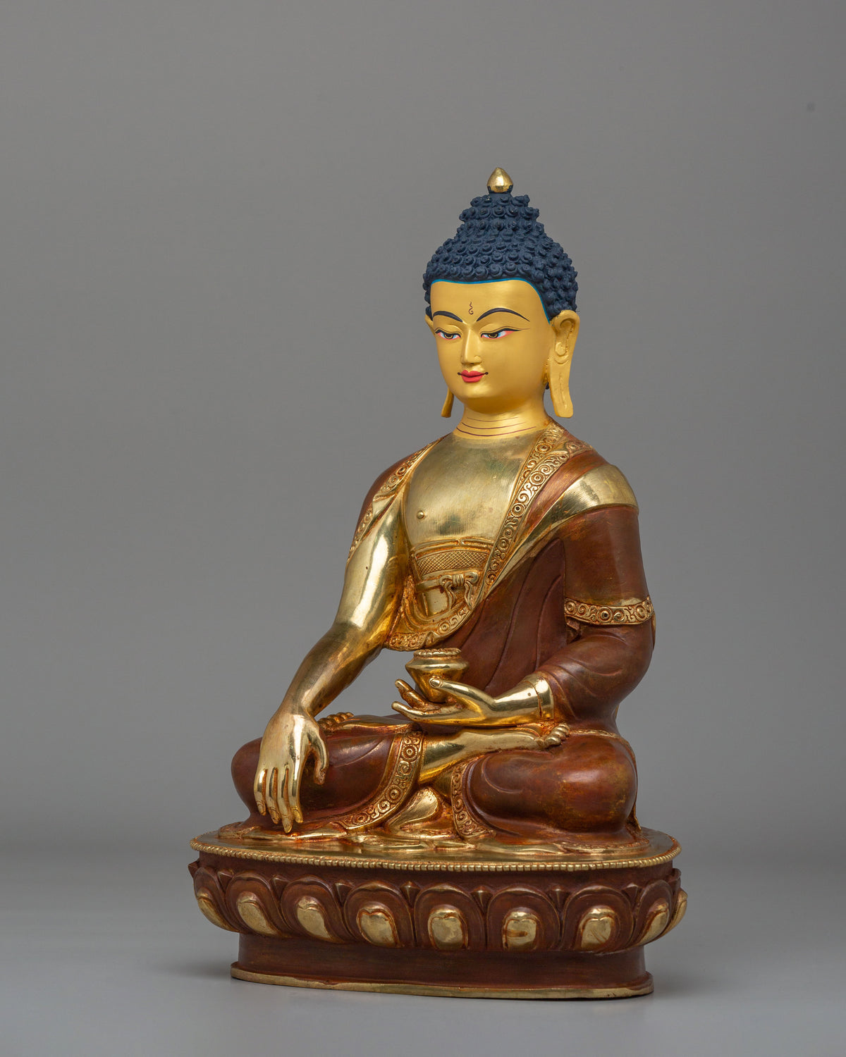 Sage Shakyamuni Buddha Statue | Symbol of Enlightenment