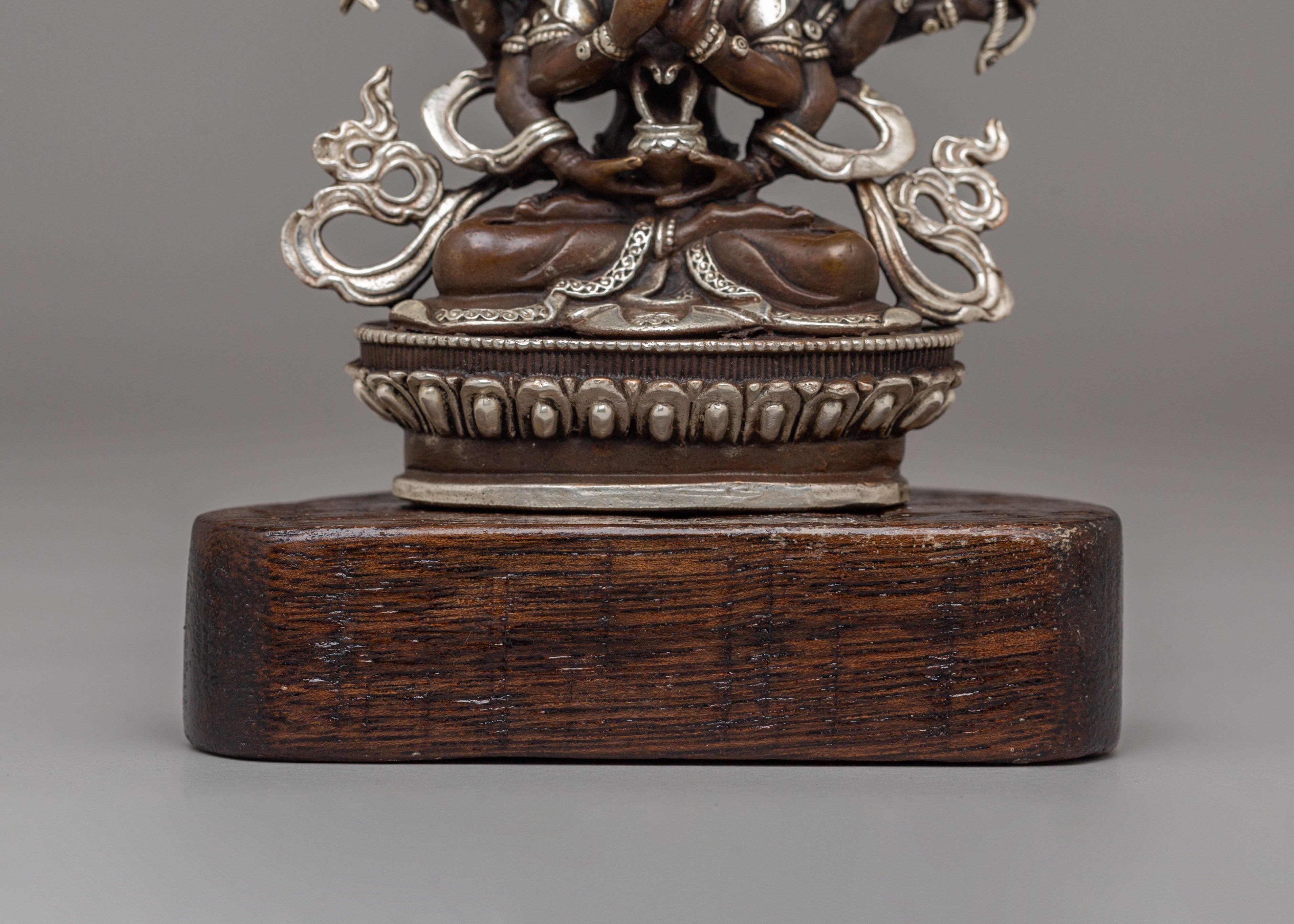 Tibetan Namasangti Statue | Buddhist Deity Artwork