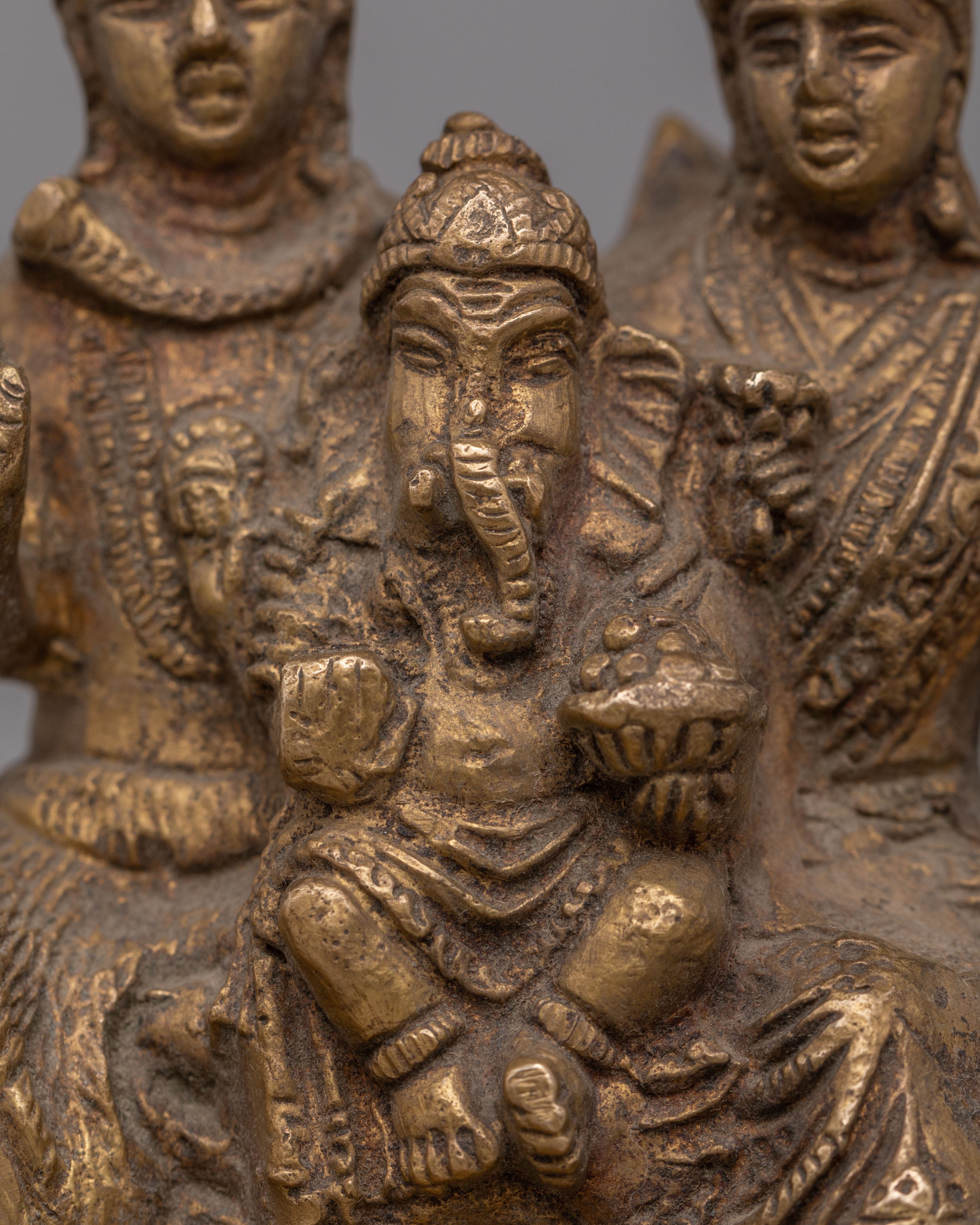 Handcrafted Shiva Family Statue | Lord Shiva Family Statue