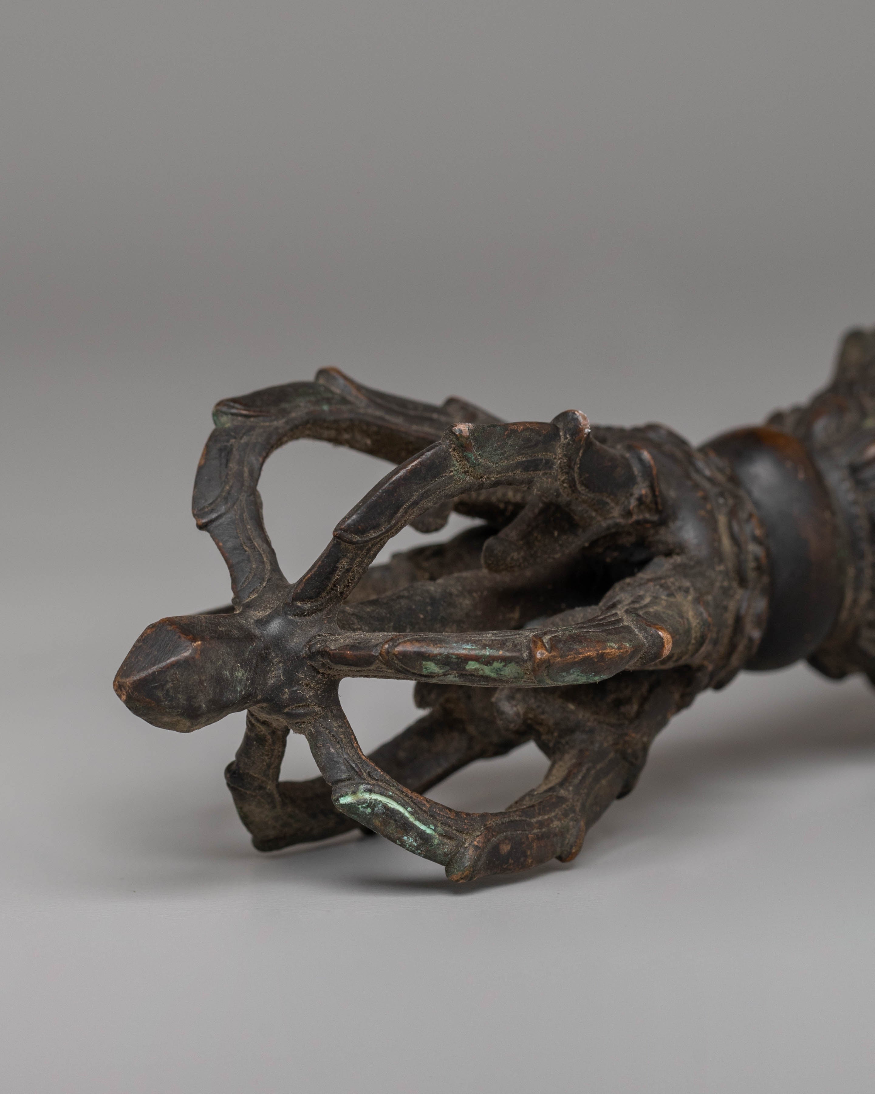 Tibetan Buddhist Vajra Dorje | Handcrafted Iron Vajra for Spiritual Protection and Meditation