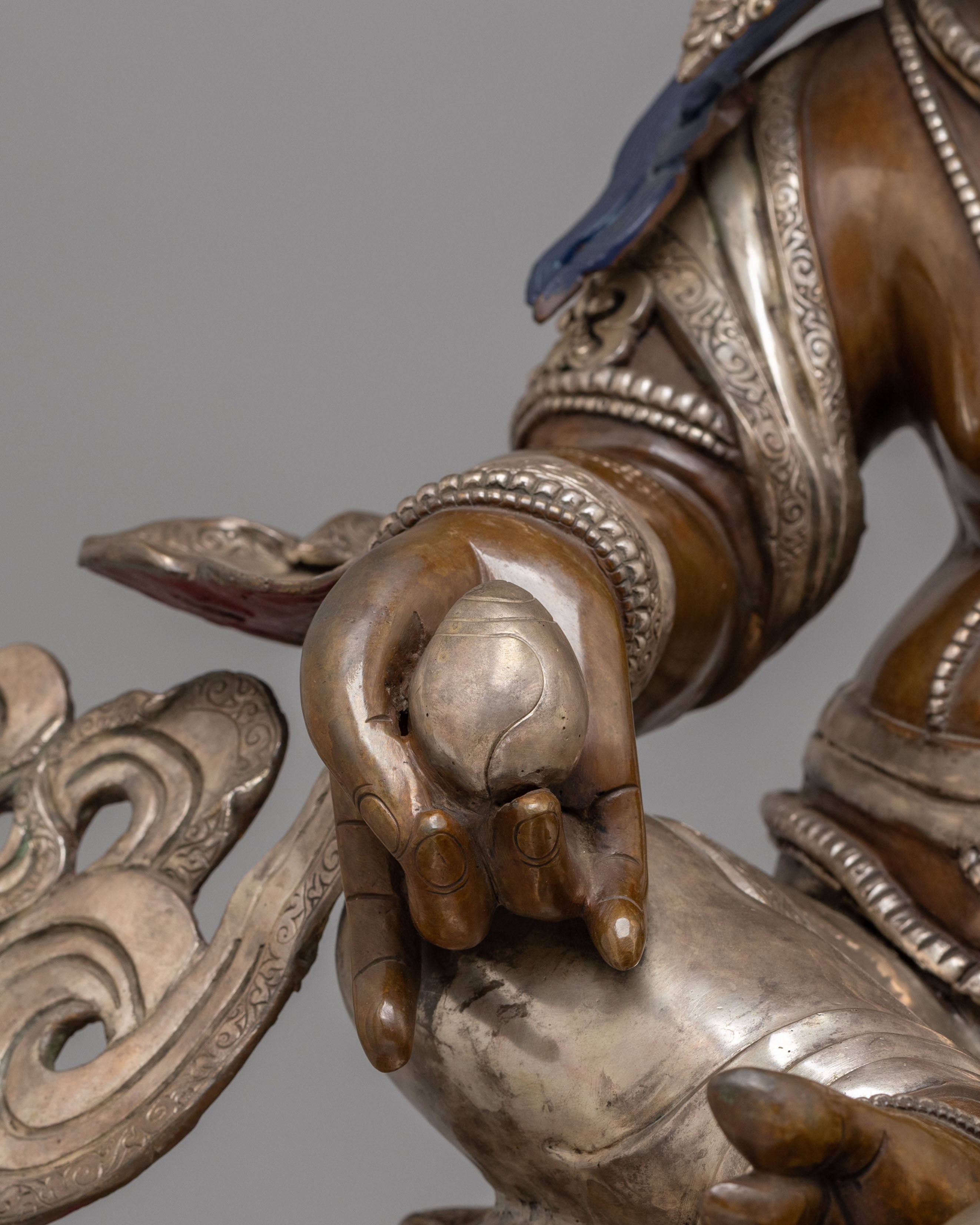 Sacred Dzambhala Statue for Wealth | Traditional Buddhist Art