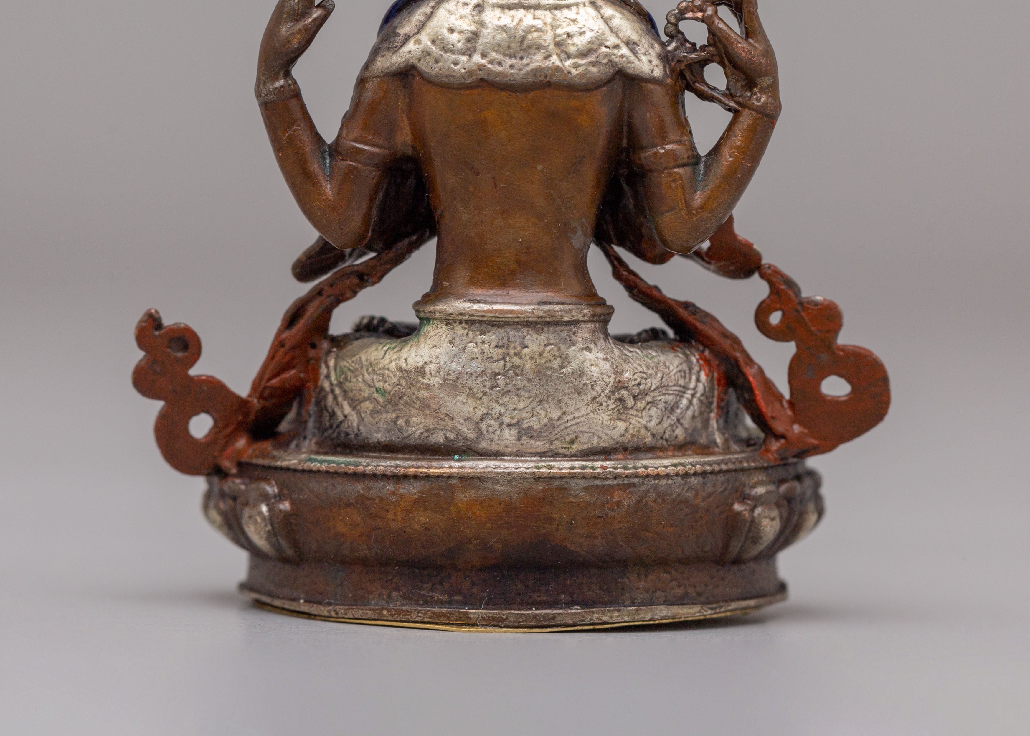 Himalayan Chenrezig Avalokiteshvara Statue | Sacred Tibetan Bodhisattva Artwork