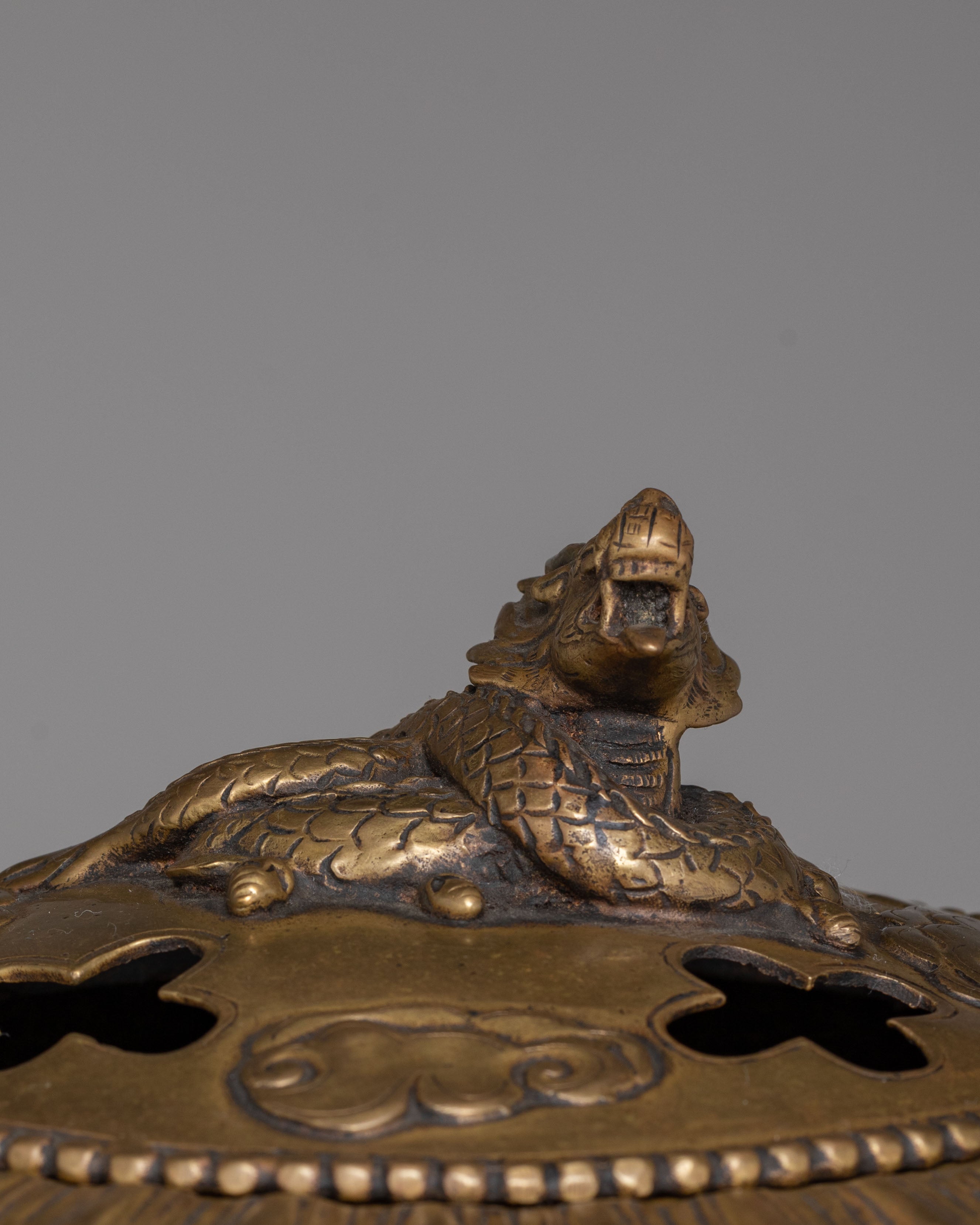 Dragon Incense Burner for Rituals | Traditional Buddhist Offering Pot