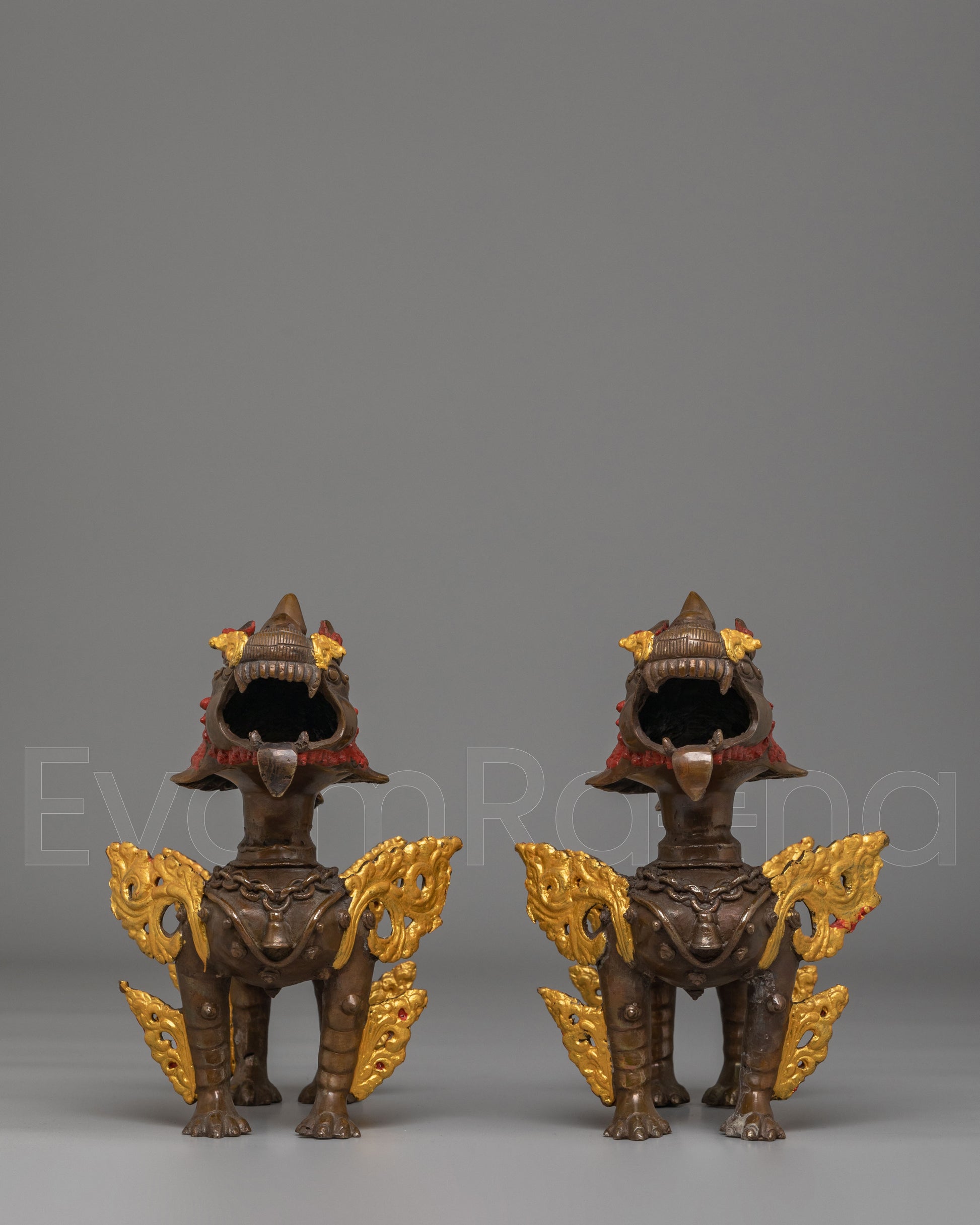 Himalayan Guardian Lion Statue Pair 
