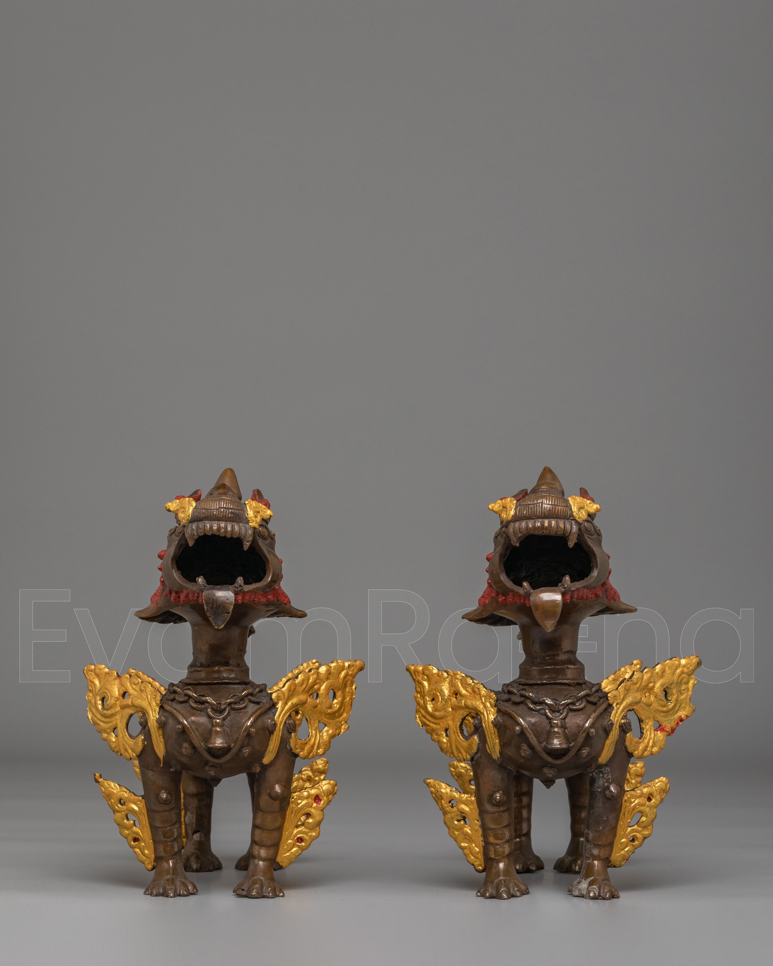 Himalayan Guardian Lion Statue Pair 