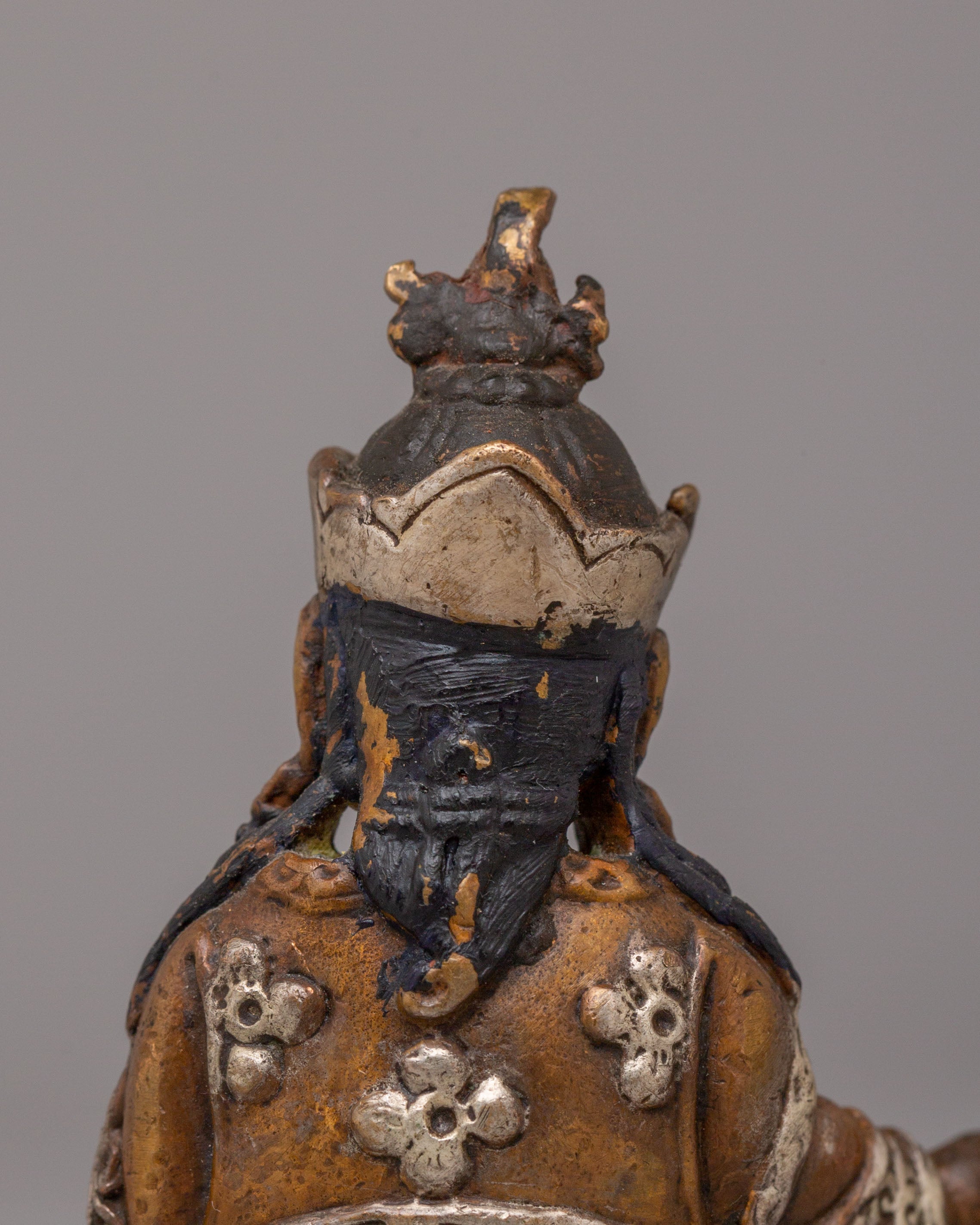 Himalayan Guru Rinpoche Meditation Statue | Traditional Tibetan Artwork