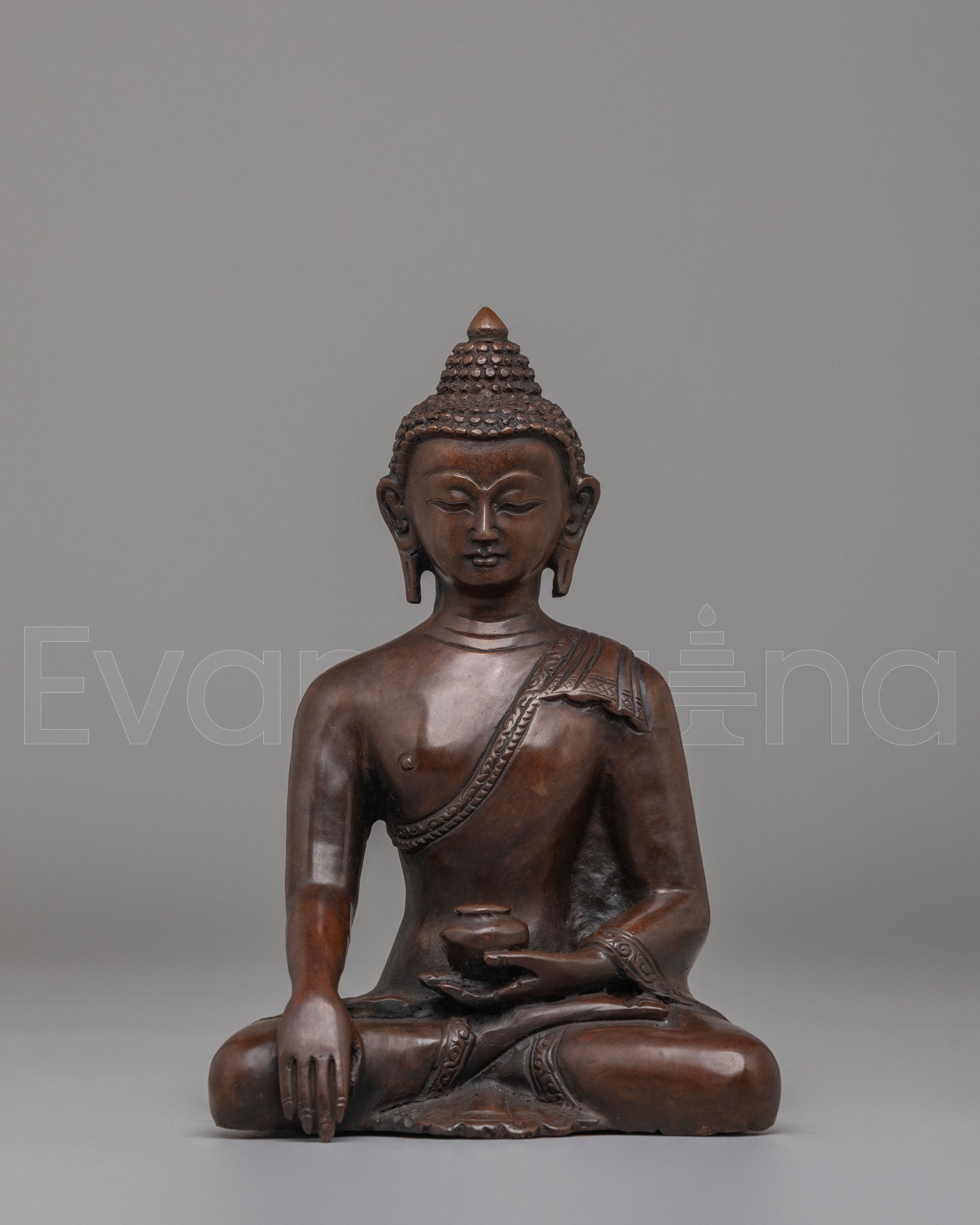 Shakyamuni Buddha statue
