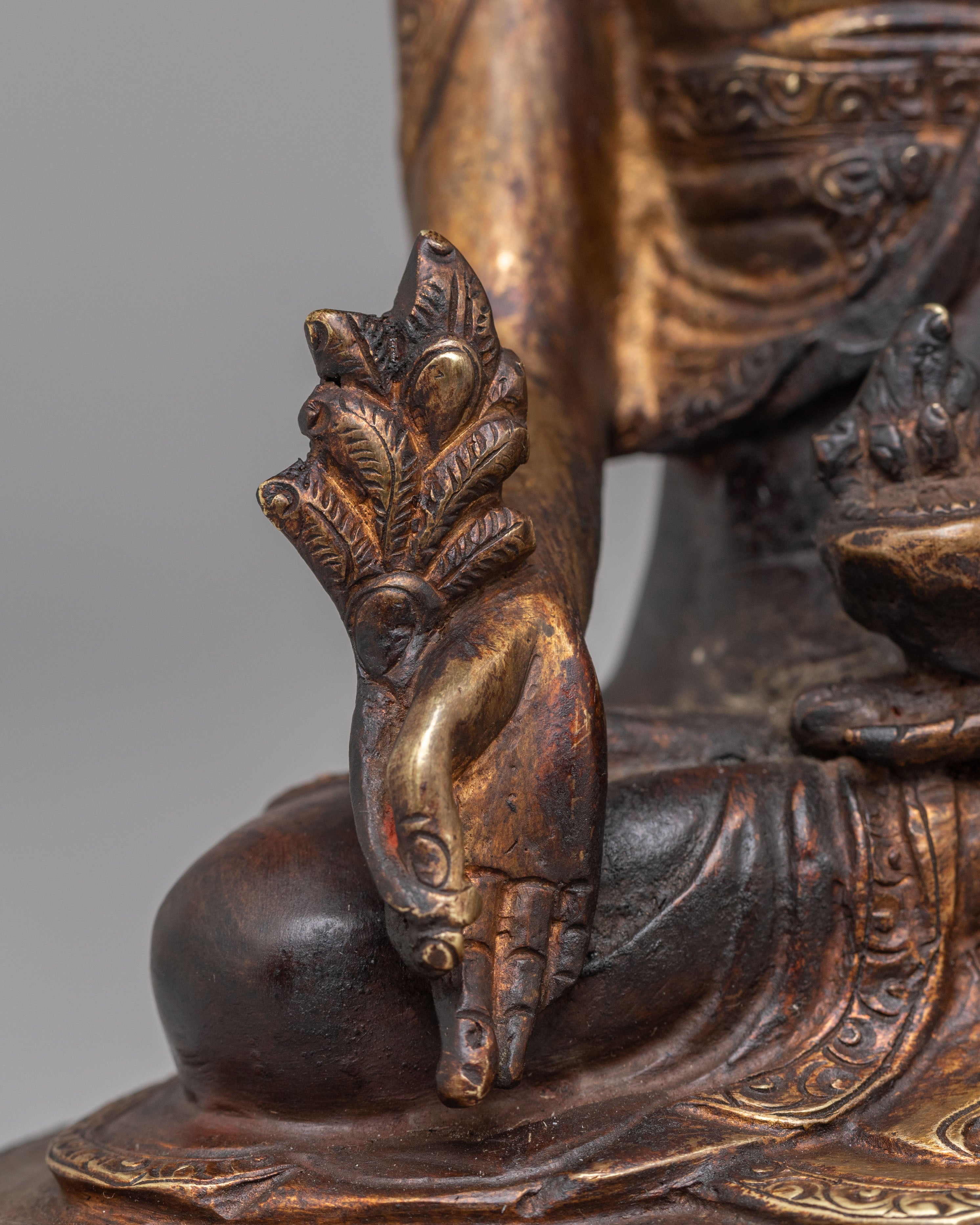 Medicine Buddha Statue for Altar | Spiritual Healing Decor
