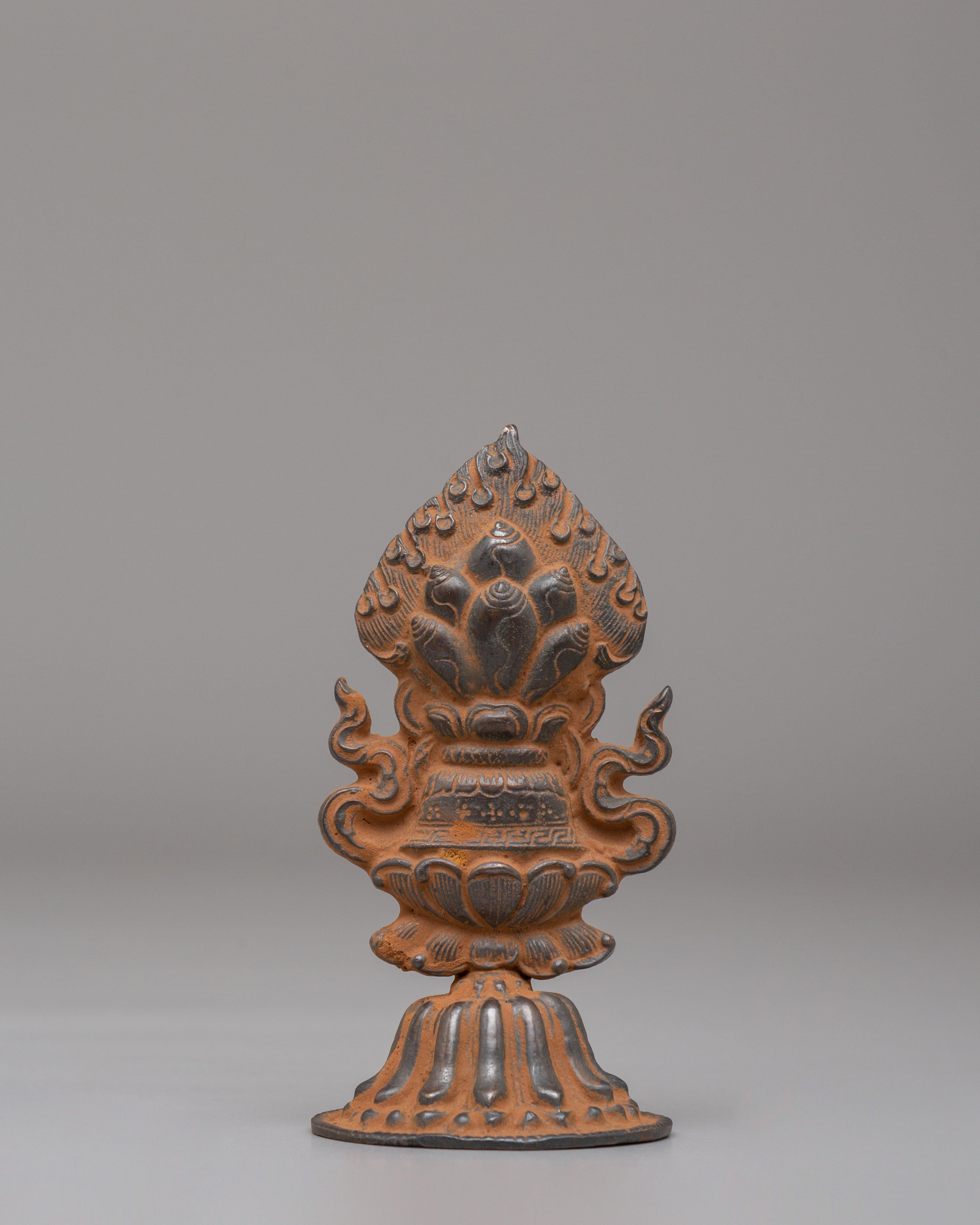 Buddhist Chakravartin Possession Offering | Statue for Ritual and Meditation