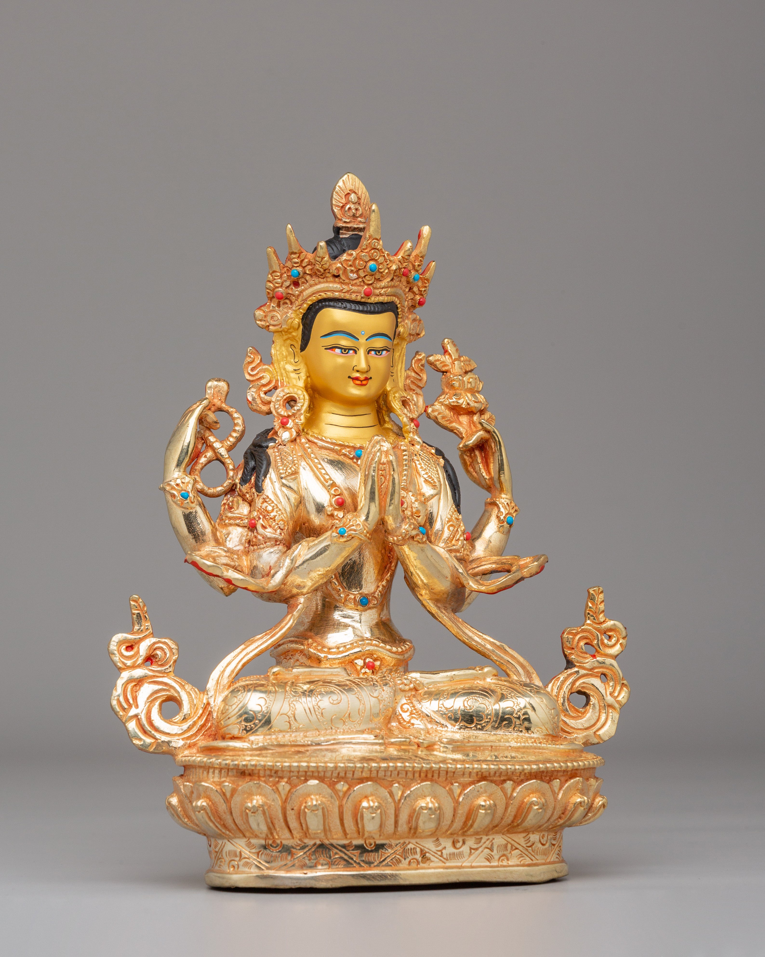 Golden Chenrezig Statue | Tibetan Art