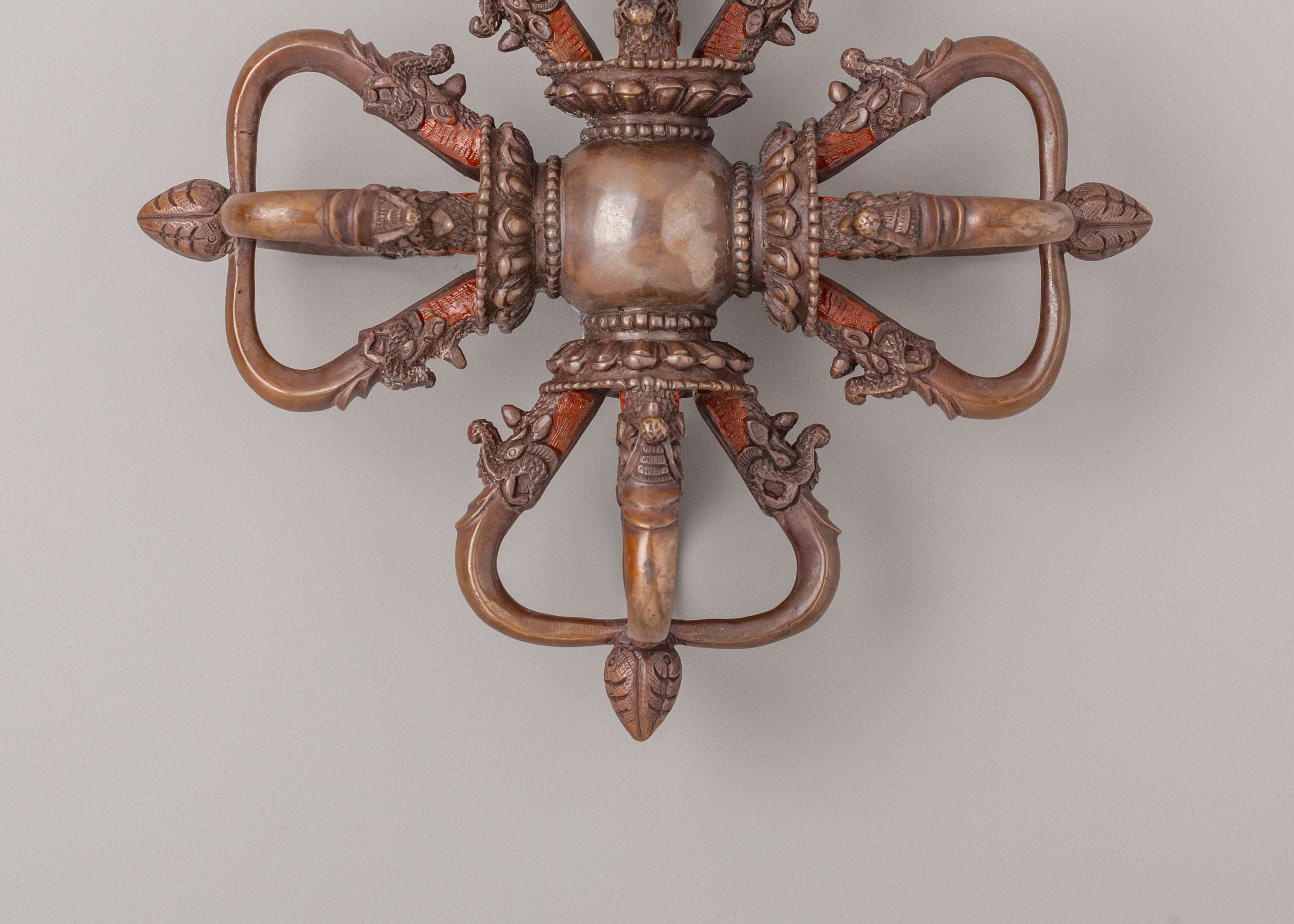 Tibetan Altar Vishwo Vajra | Sacred Tool for Meditation & Protection